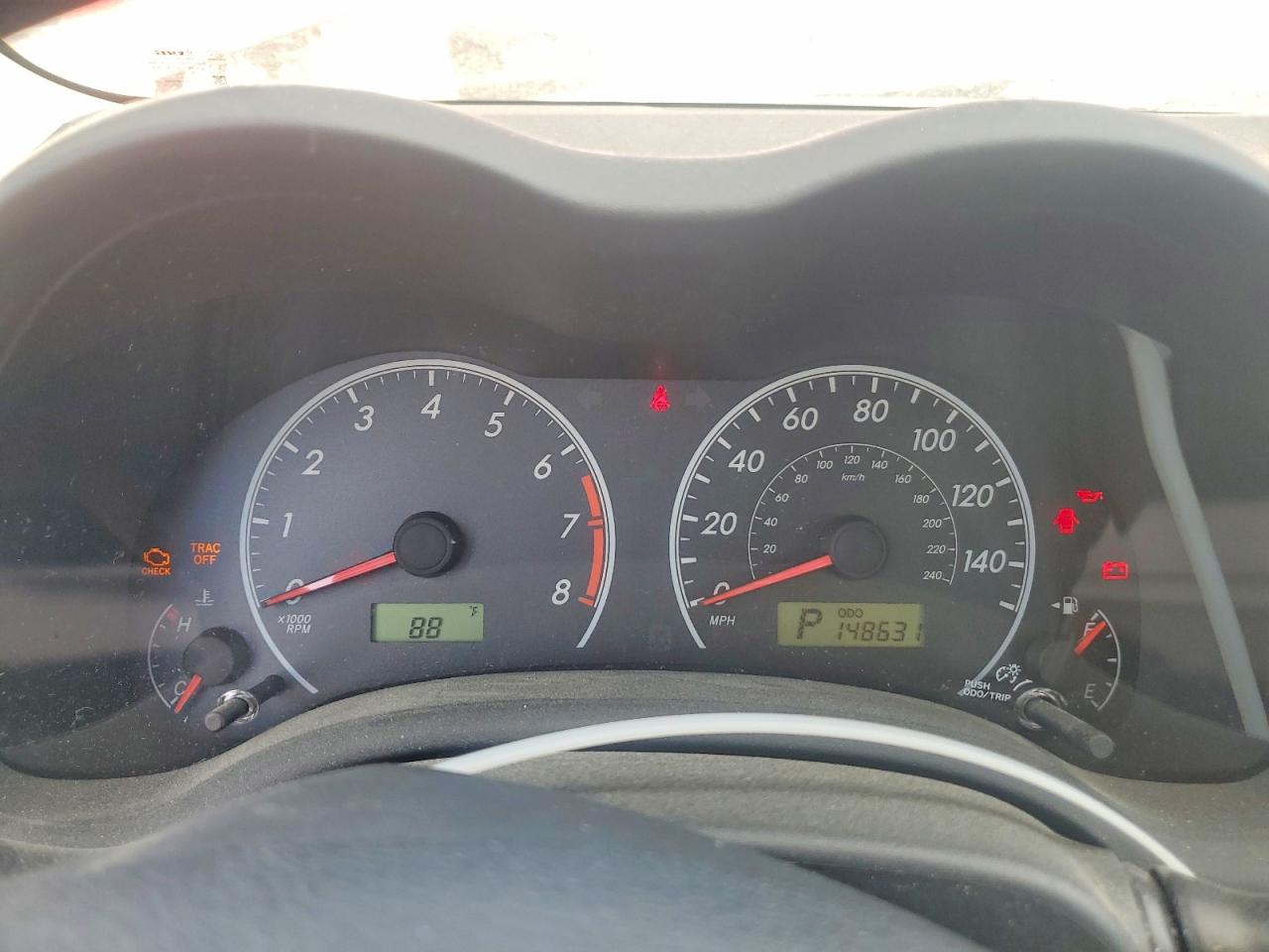2013 Toyota Corolla Le Red vin: 5YFBU4EE8DP088350