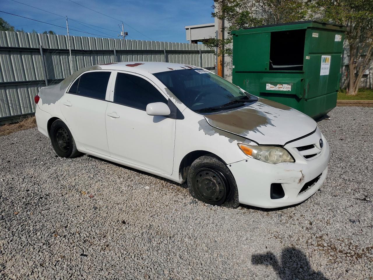 2013 Toyota Corolla L Белый vin: 5YFBU4EE8DP089045