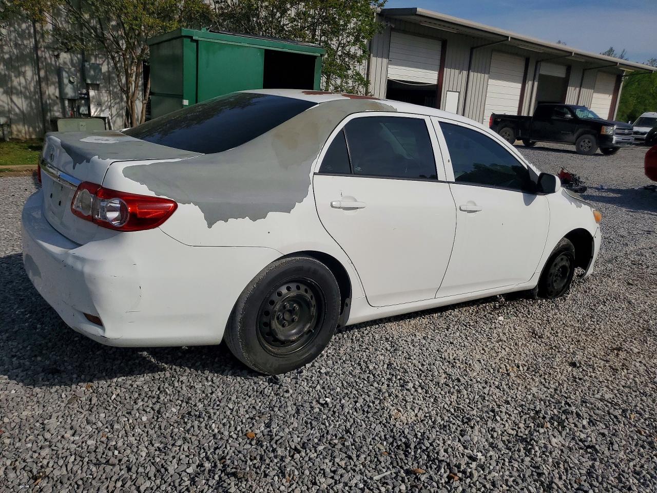 2013 Toyota Corolla L Белый vin: 5YFBU4EE8DP089045