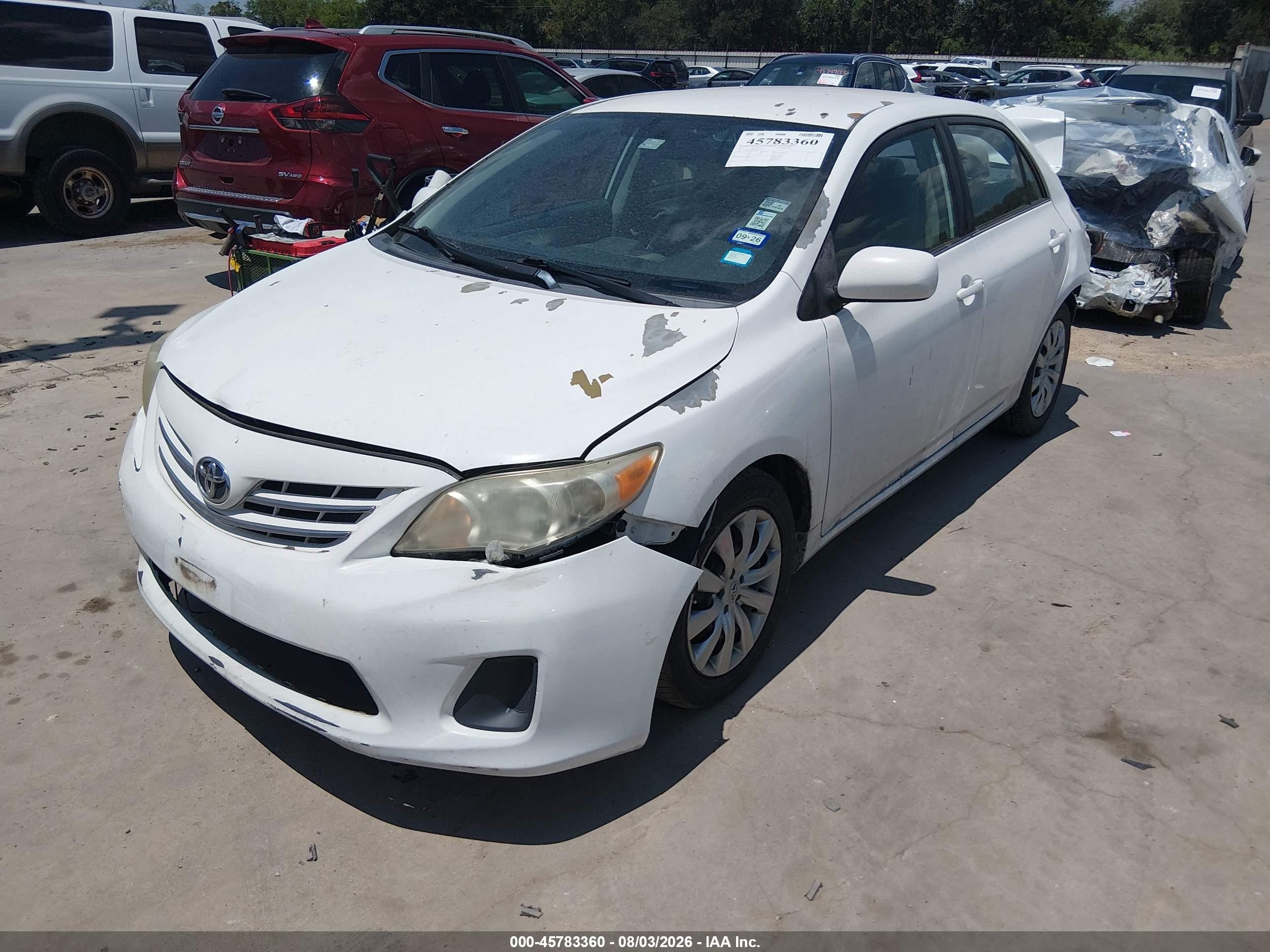 2013 Toyota Corolla Le White vin: 5YFBU4EE8DP096741