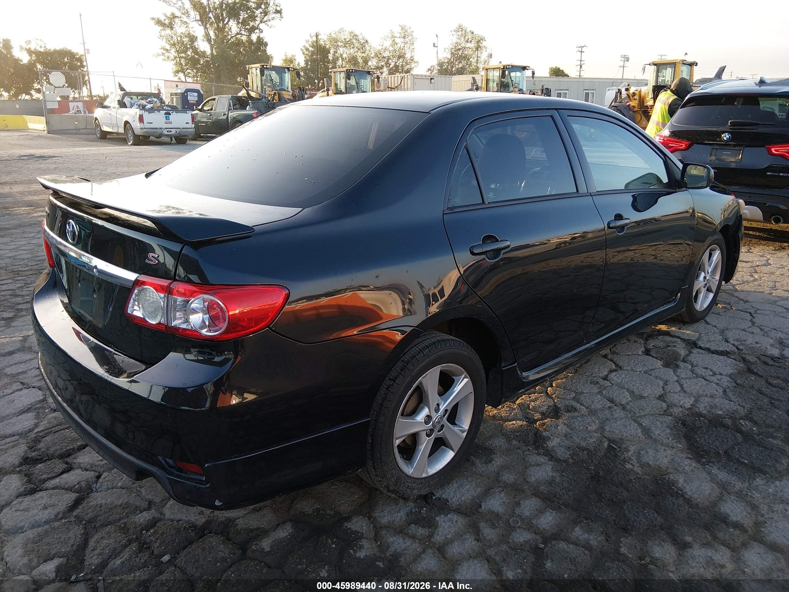 2013 Toyota Corolla S Черный vin: 5YFBU4EE8DP101064