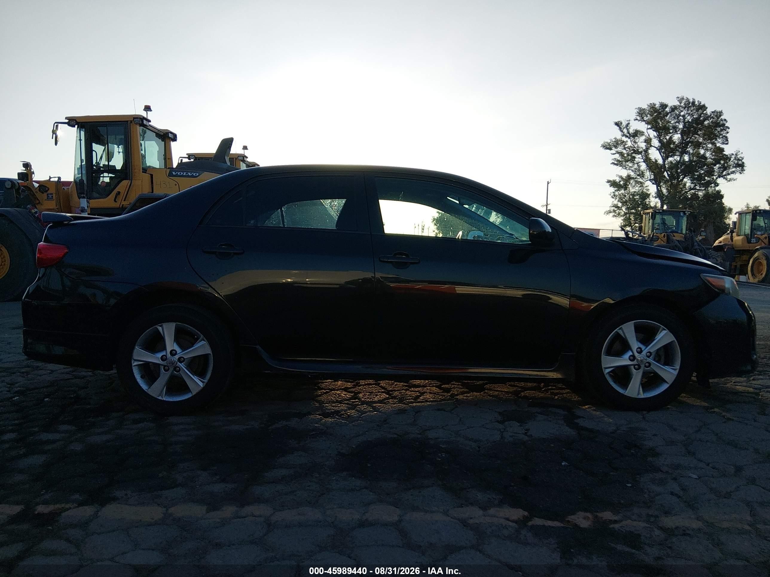 2013 Toyota Corolla S Черный vin: 5YFBU4EE8DP101064