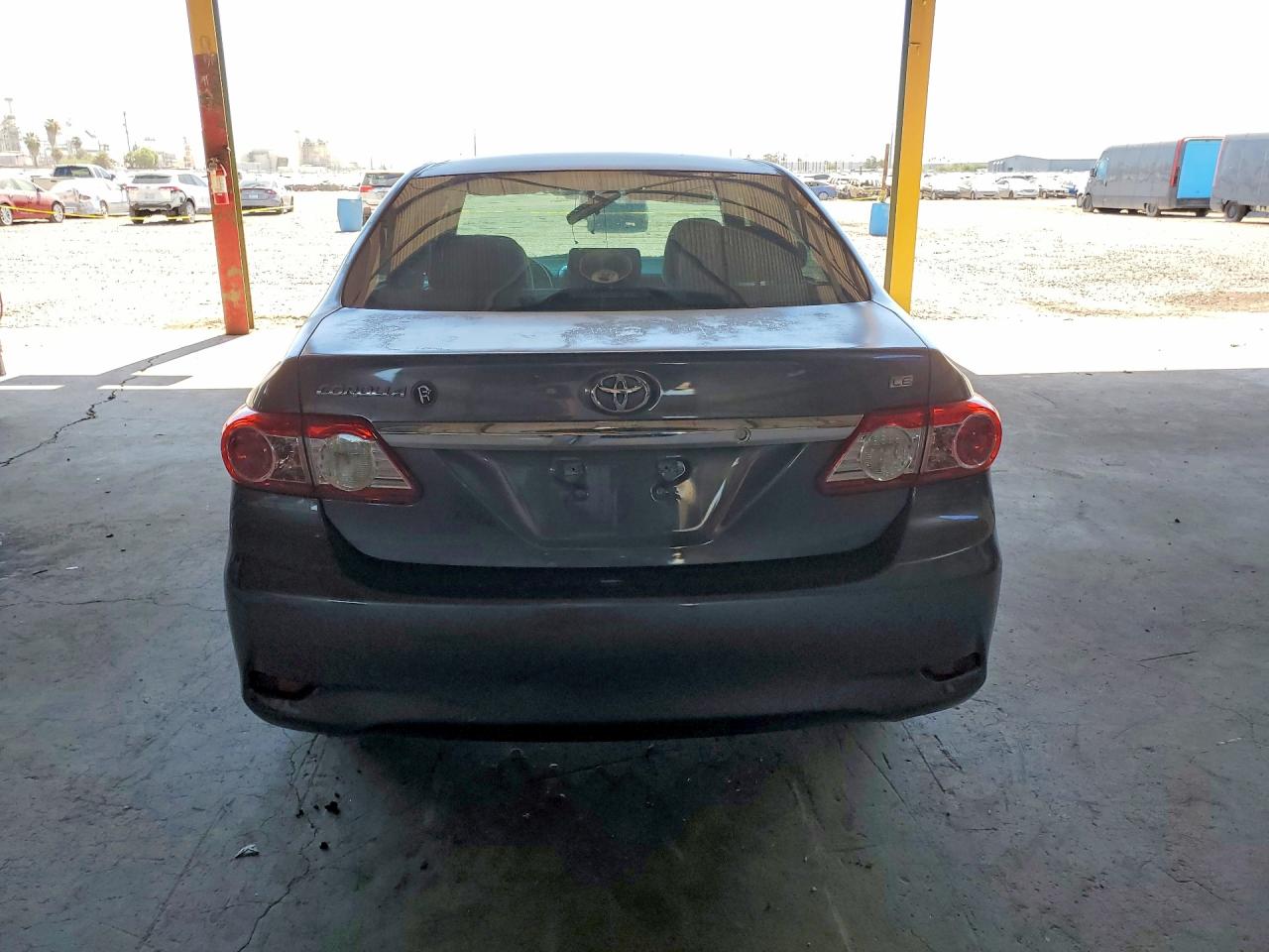 2013 Toyota Corolla Le Gray vin: 5YFBU4EE8DP102585
