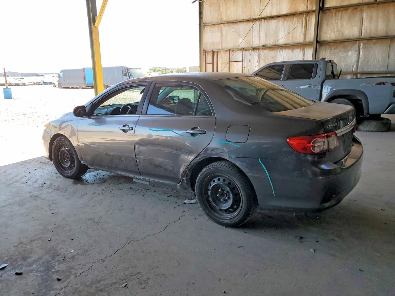 2013 Toyota Corolla Le Gray vin: 5YFBU4EE8DP102585