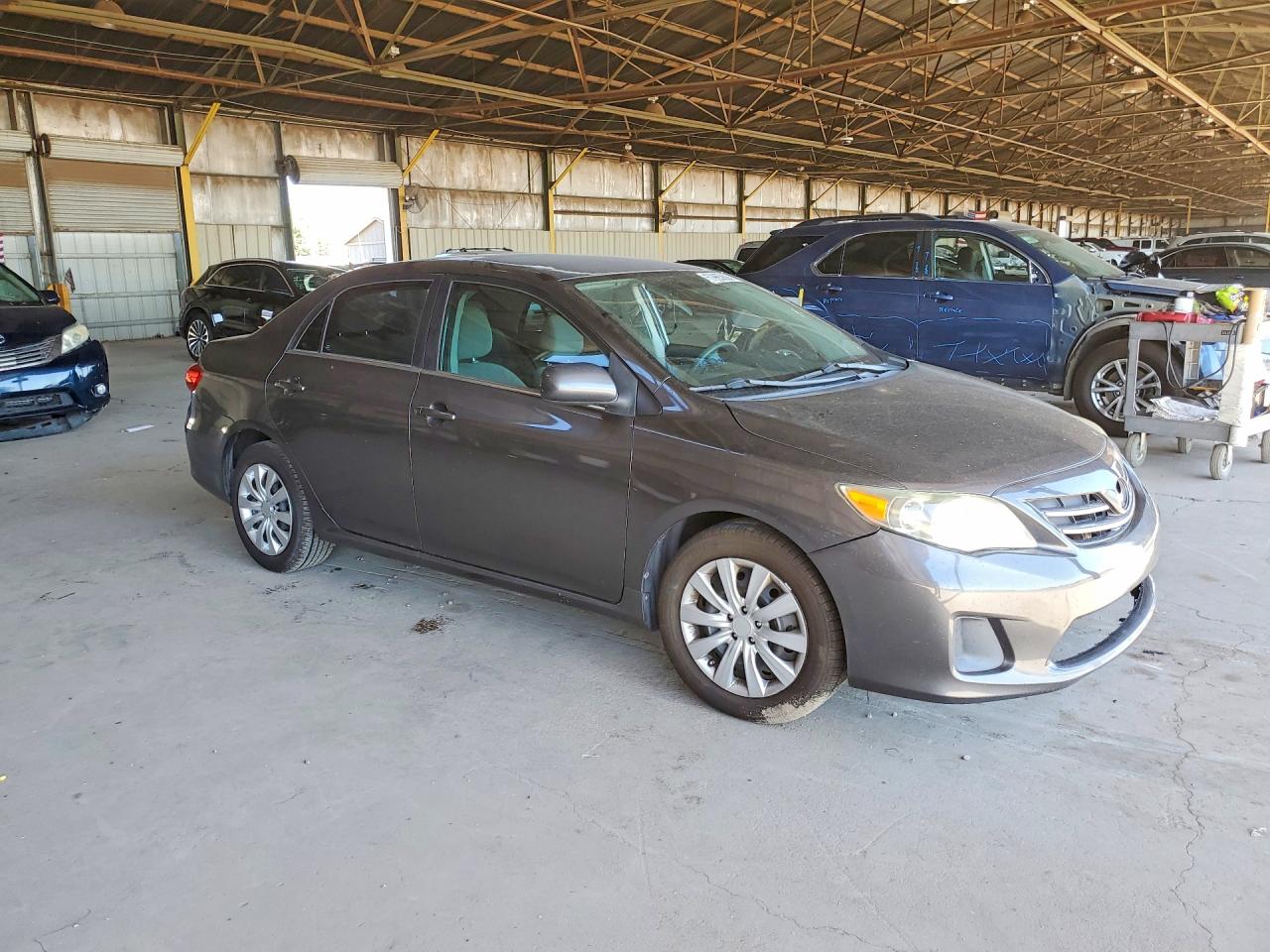 2013 Toyota Corolla Le Gray vin: 5YFBU4EE8DP102585