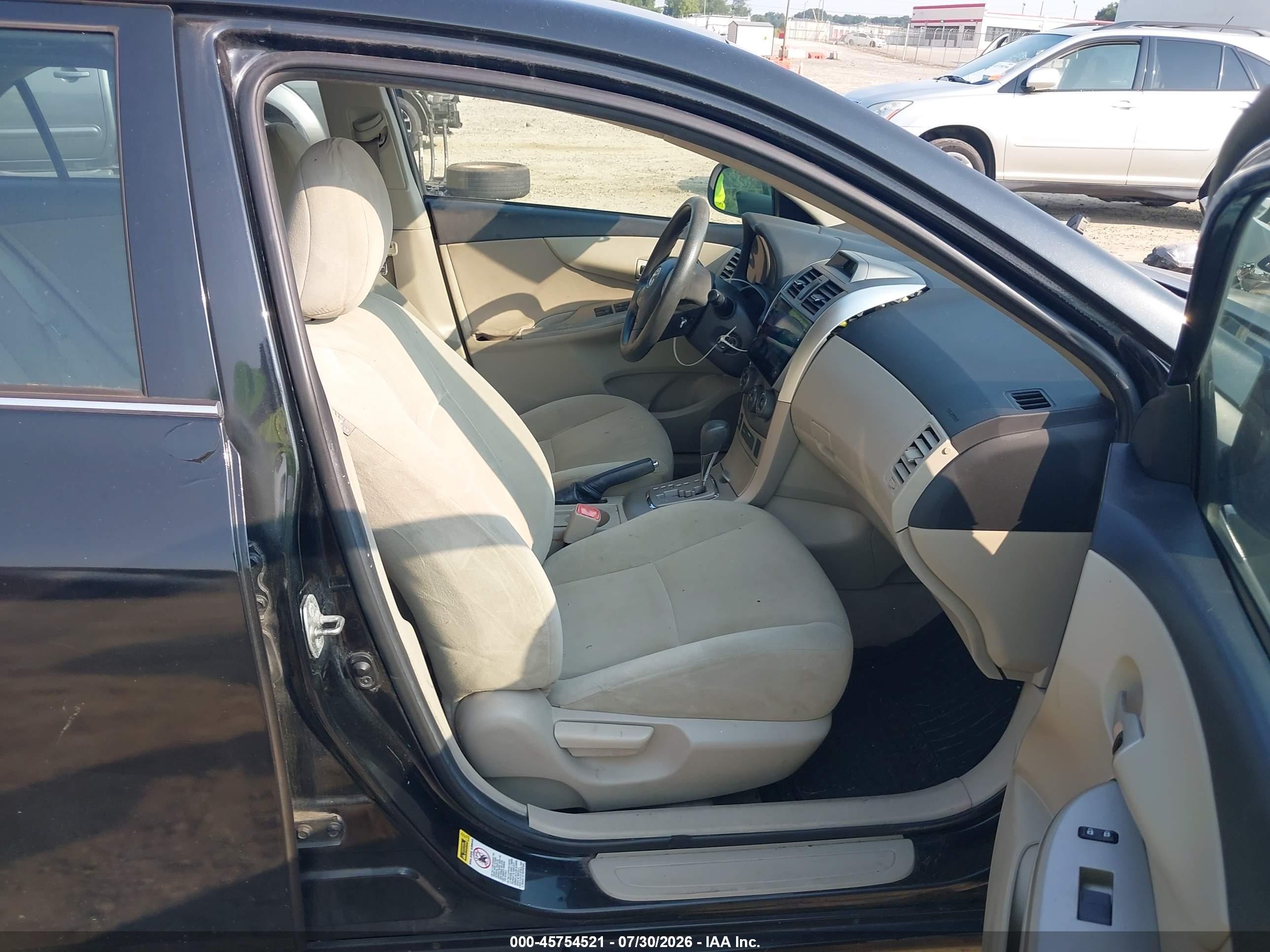 2013 Toyota Corolla Le Черный vin: 5YFBU4EE8DP104174