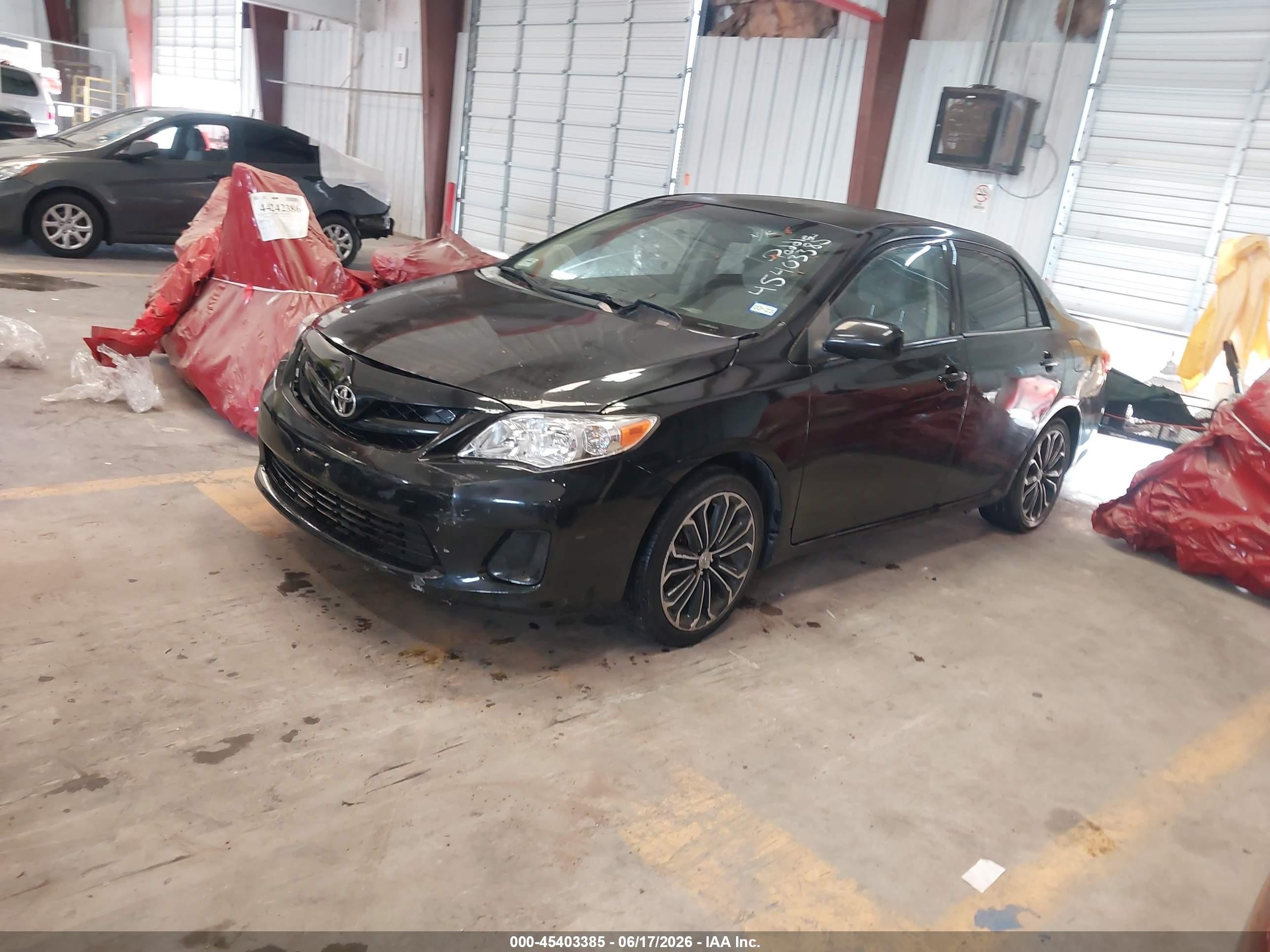 2013 Toyota Corolla Le Черный vin: 5YFBU4EE8DP114042