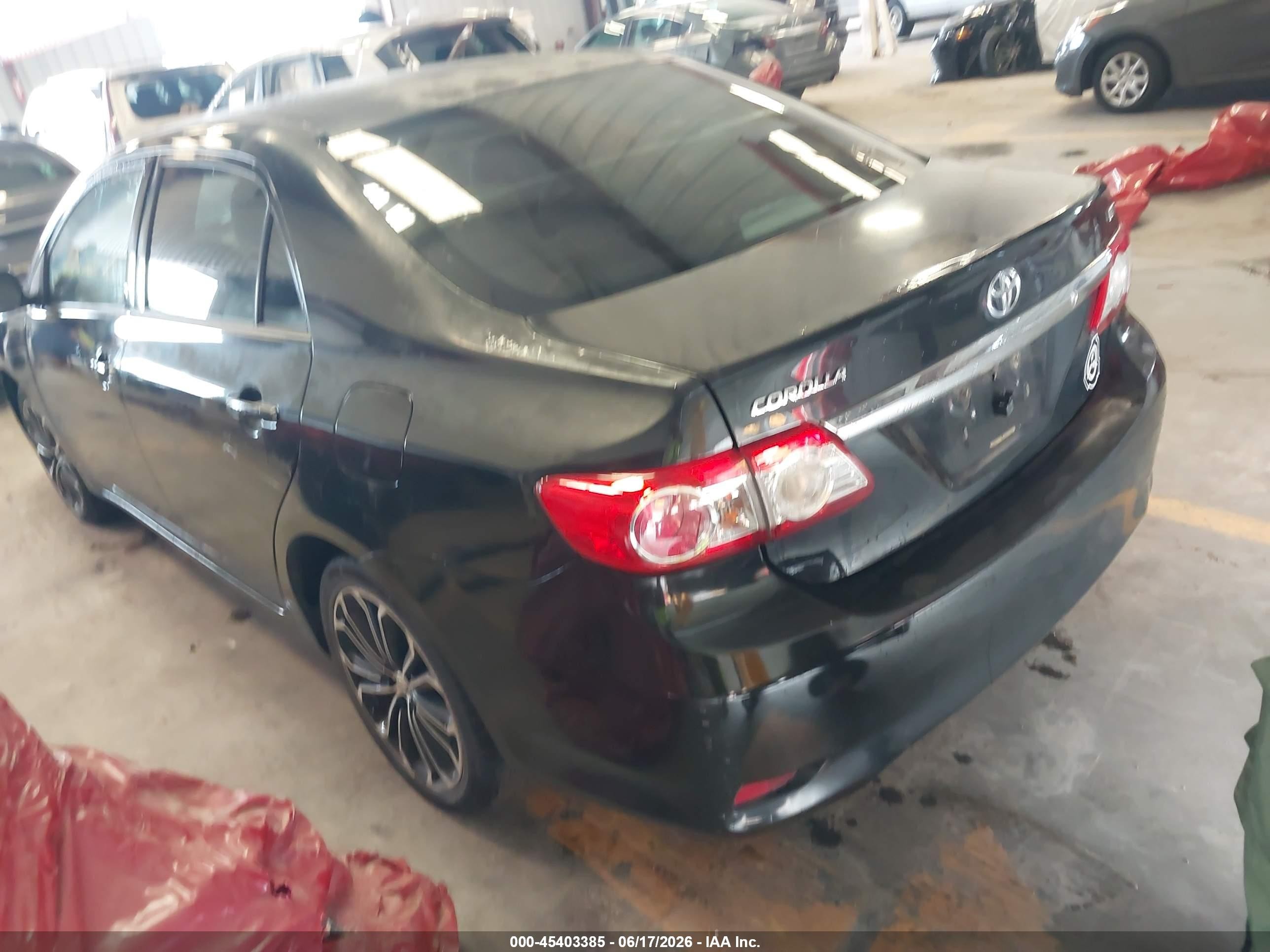 2013 Toyota Corolla Le Черный vin: 5YFBU4EE8DP114042
