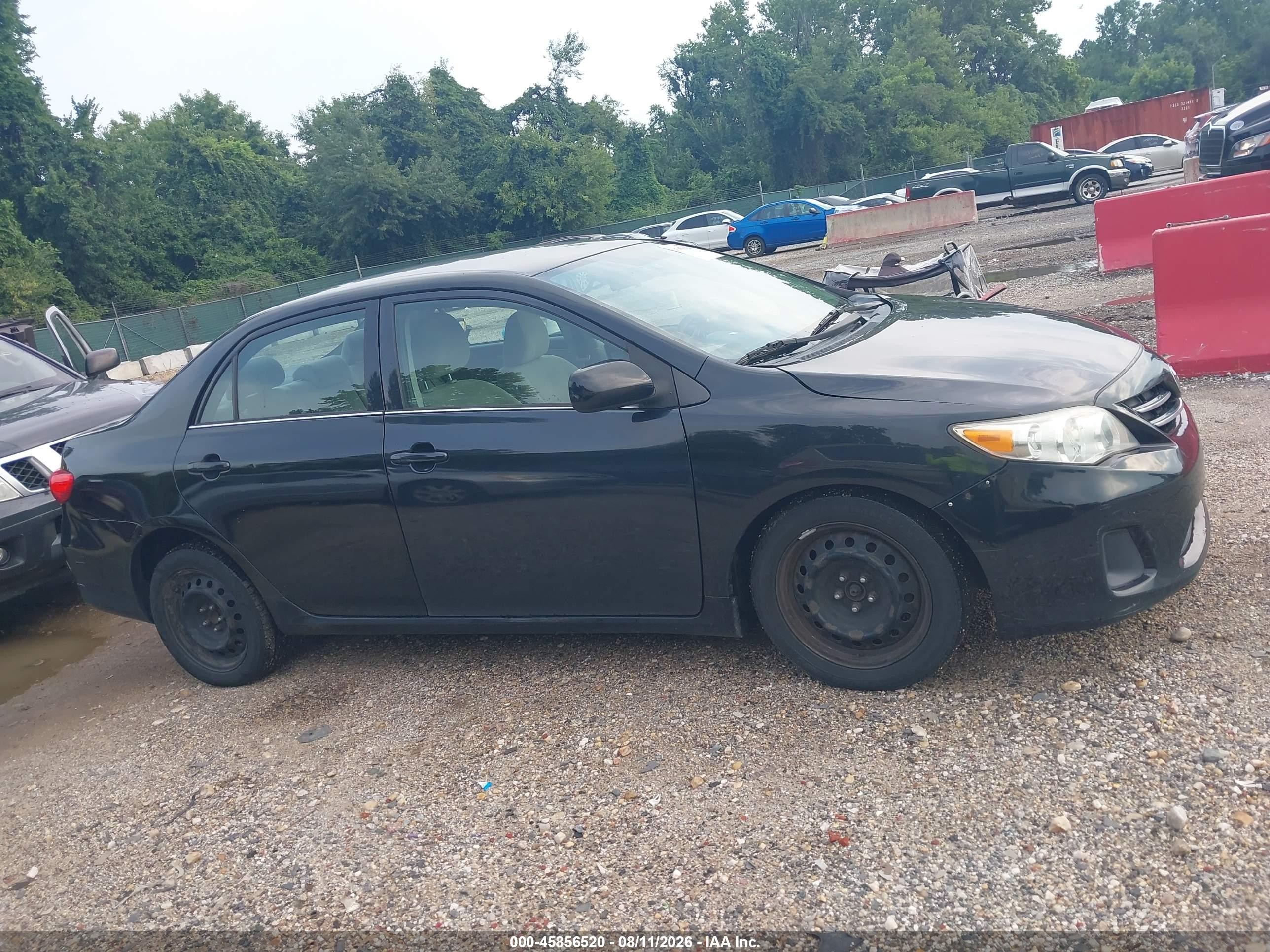 2013 Toyota Corolla Le Black vin: 5YFBU4EE8DP115353
