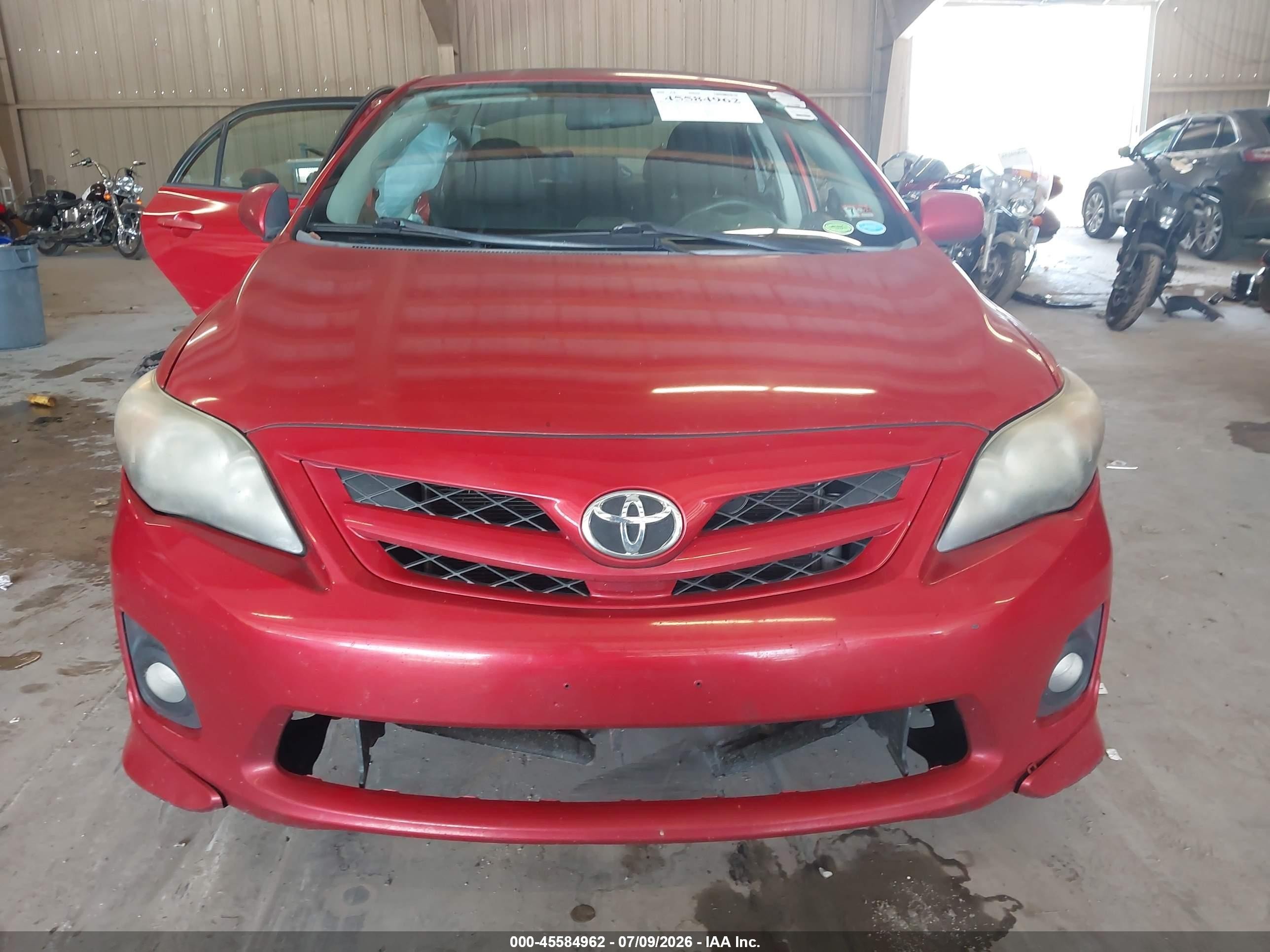 2013 Toyota Corolla S Red vin: 5YFBU4EE8DP134520