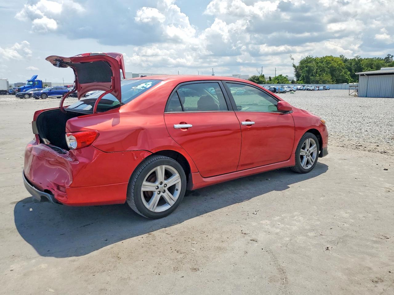2013 Toyota Corolla S Burgundy vin: 5YFBU4EE8DP140432