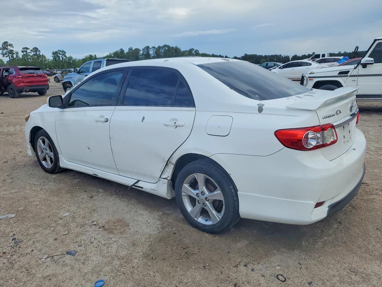 2013 Toyota Corolla S Белый vin: 5YFBU4EE8DP154248