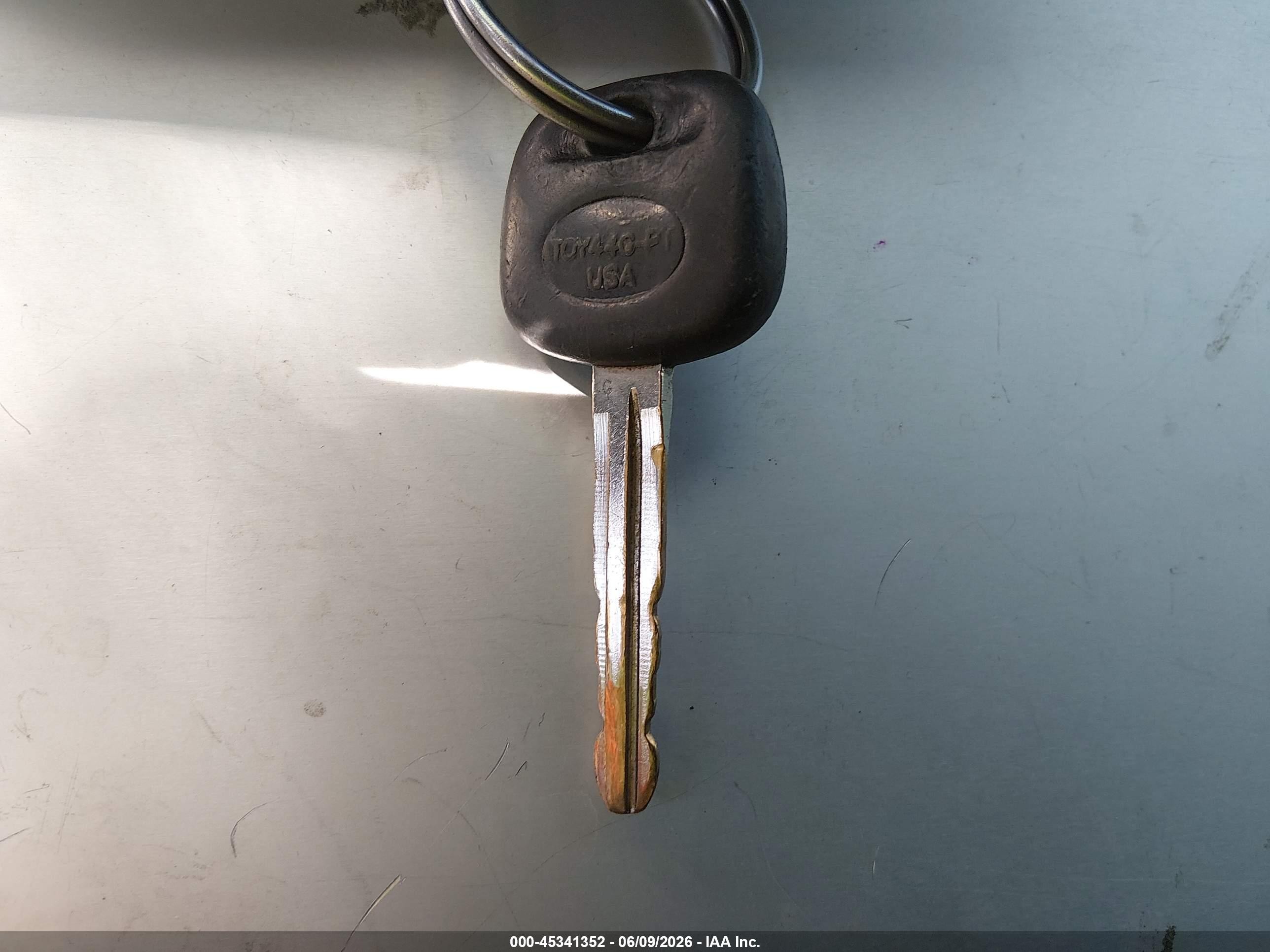 2013 Toyota Corolla Le Серый vin: 5YFBU4EE8DP158106