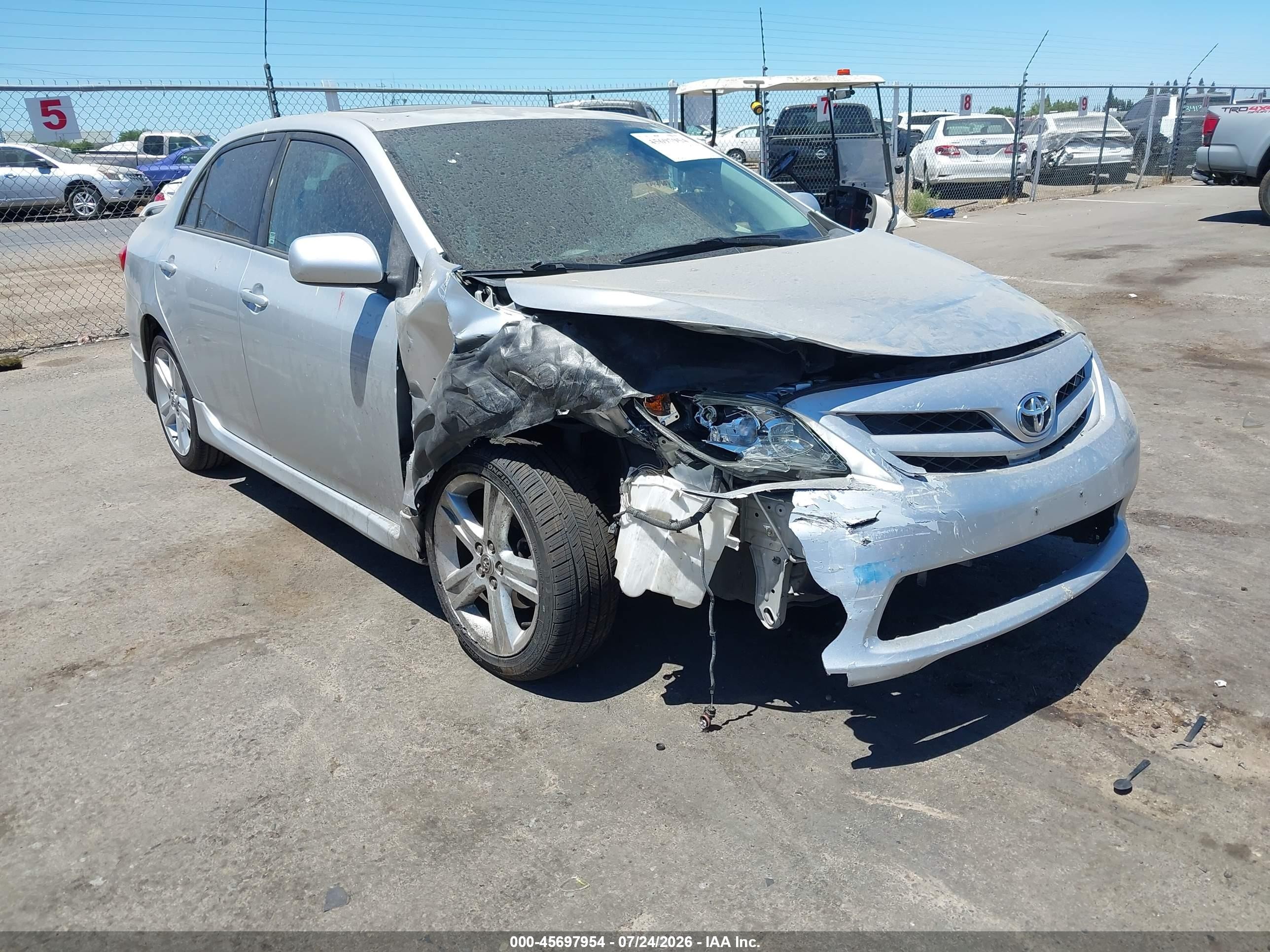 2013 Toyota Corolla S Silver vin: 5YFBU4EE8DP174886