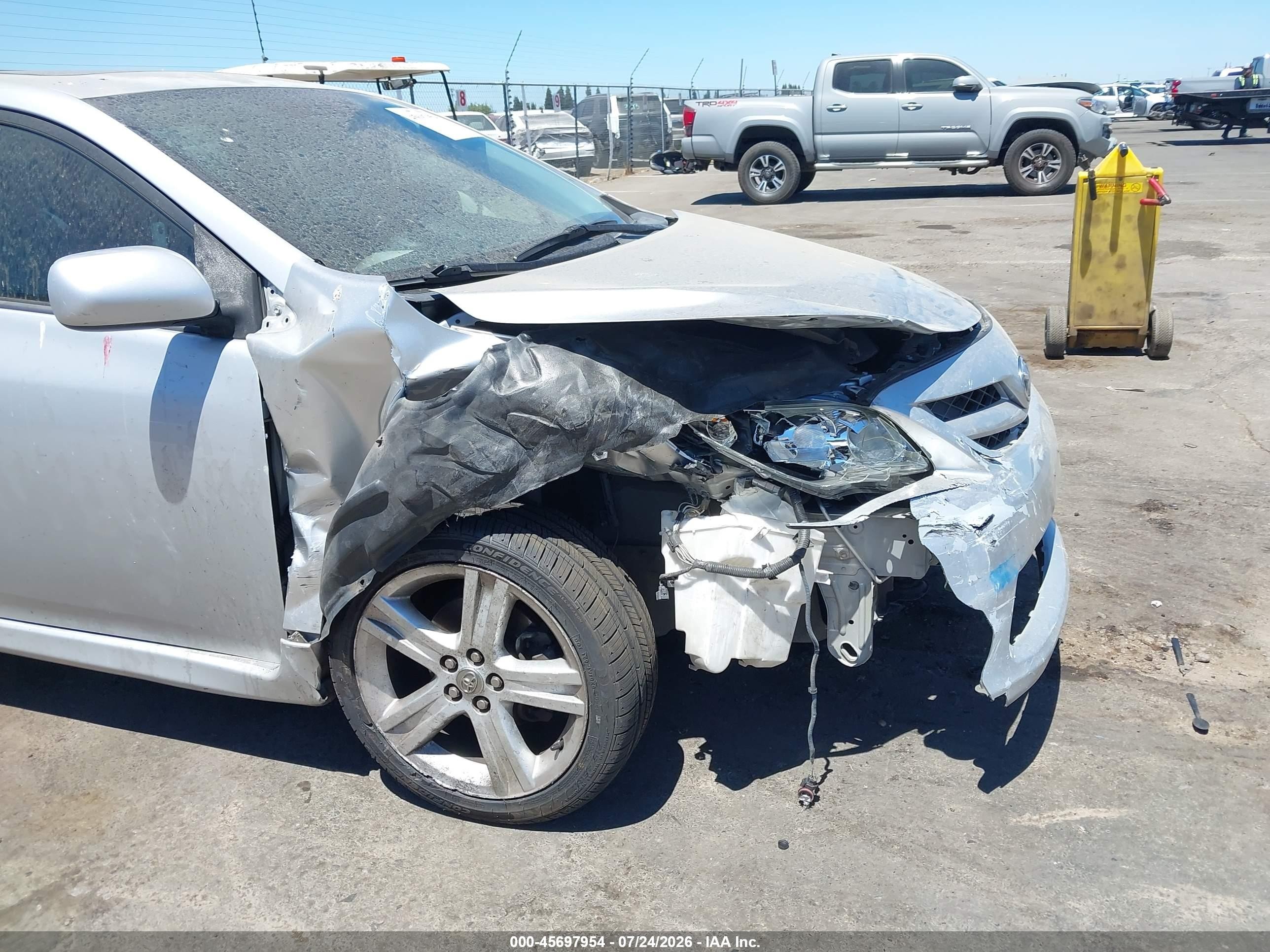 2013 Toyota Corolla S Silver vin: 5YFBU4EE8DP174886