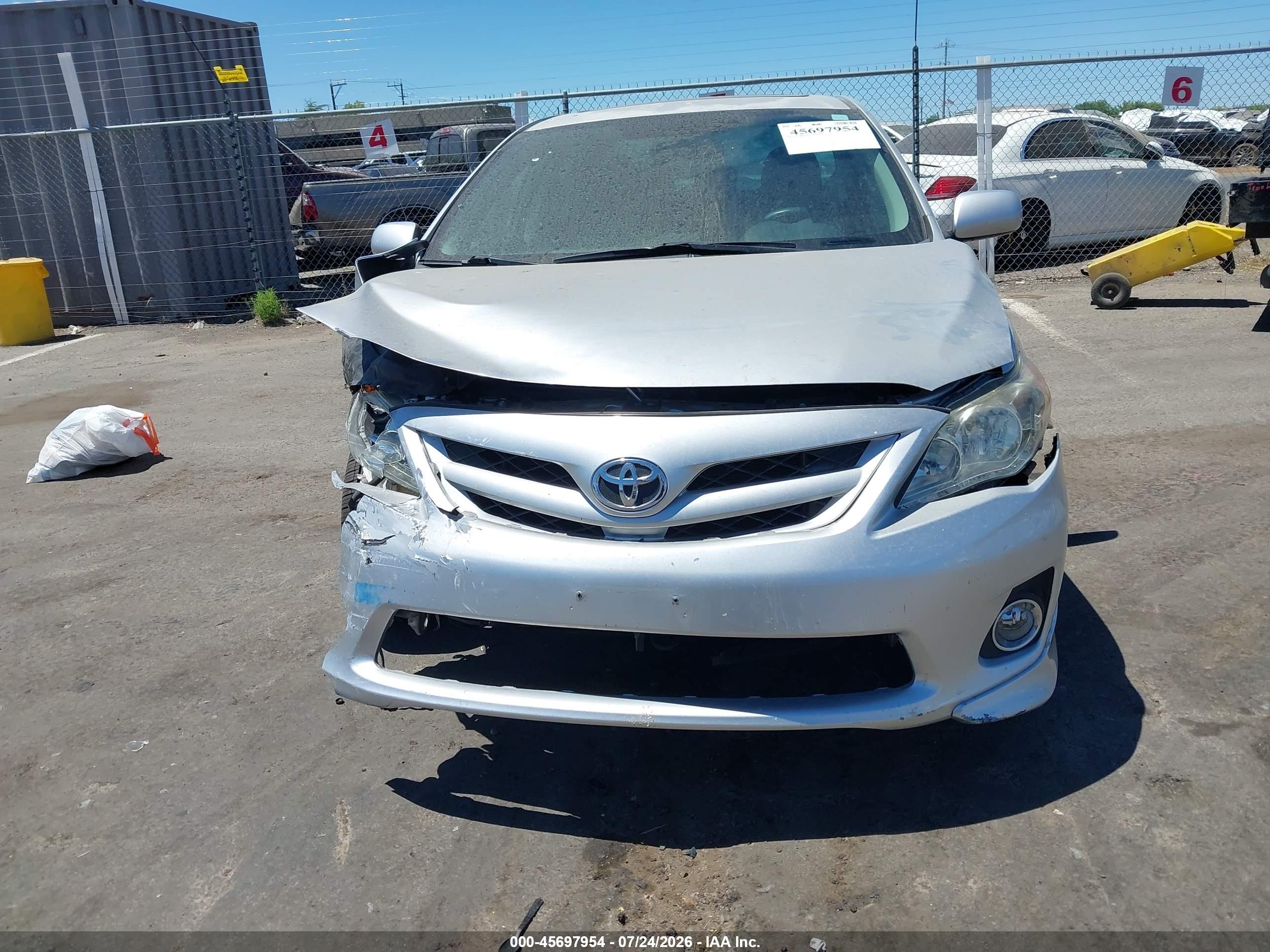 2013 Toyota Corolla S Silver vin: 5YFBU4EE8DP174886