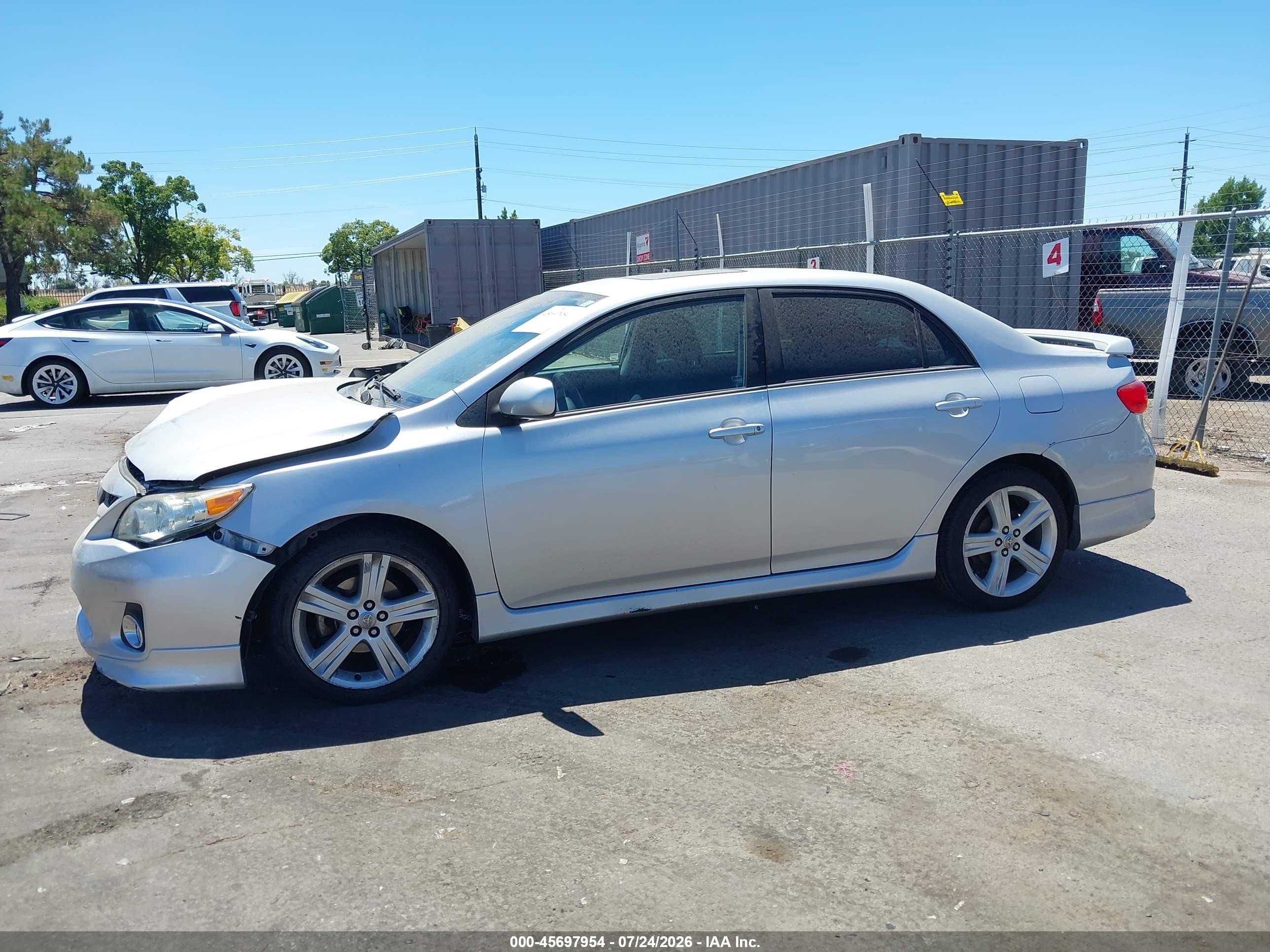 2013 Toyota Corolla S Silver vin: 5YFBU4EE8DP174886