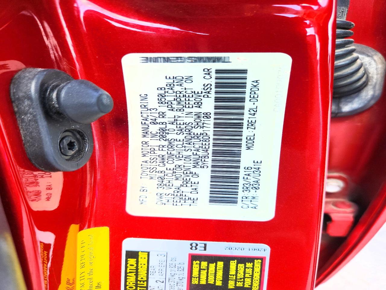 2013 Toyota Corolla Red vin: 5YFBU4EE8DP177108