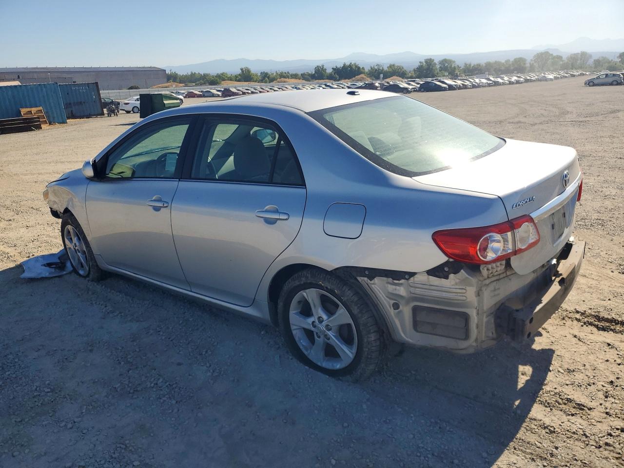 2013 Toyota Corolla Le Silver vin: 5YFBU4EE8DP182440