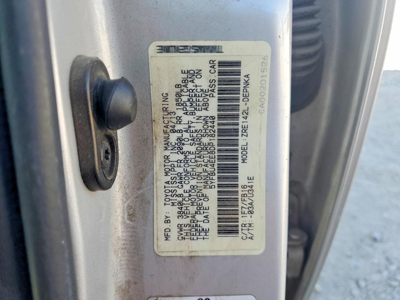 2013 Toyota Corolla Le Silver vin: 5YFBU4EE8DP182440