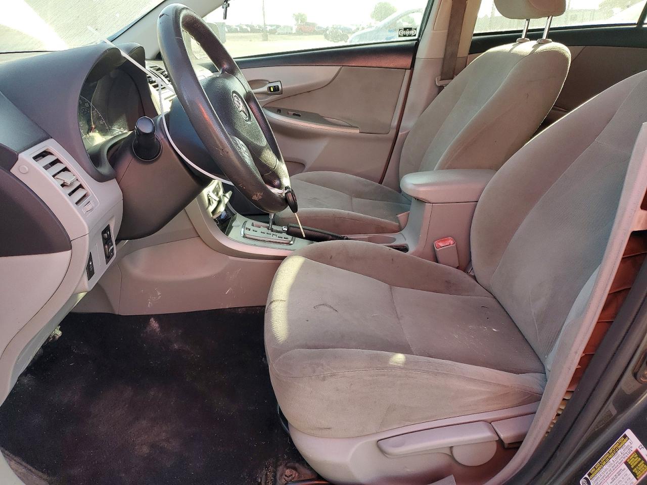 2013 Toyota Corolla Le Gray vin: 5YFBU4EE8DP183247