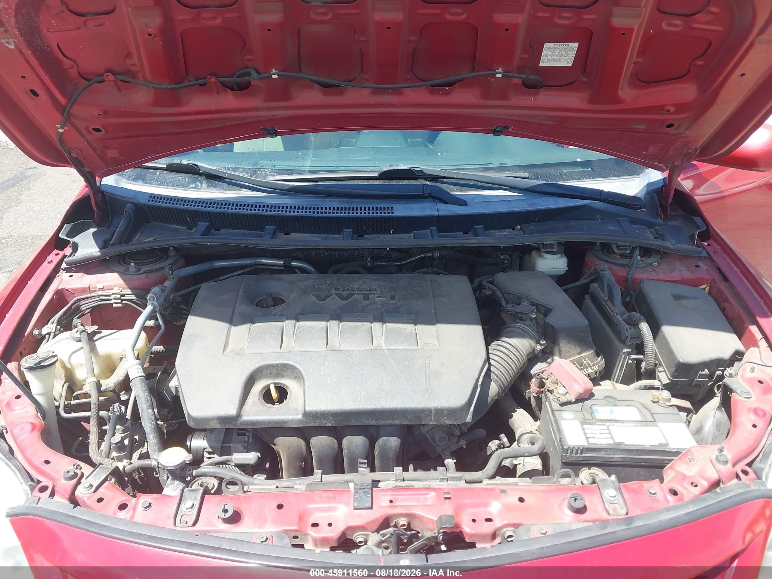 2013 Toyota Corolla Le Red vin: 5YFBU4EE8DP184592