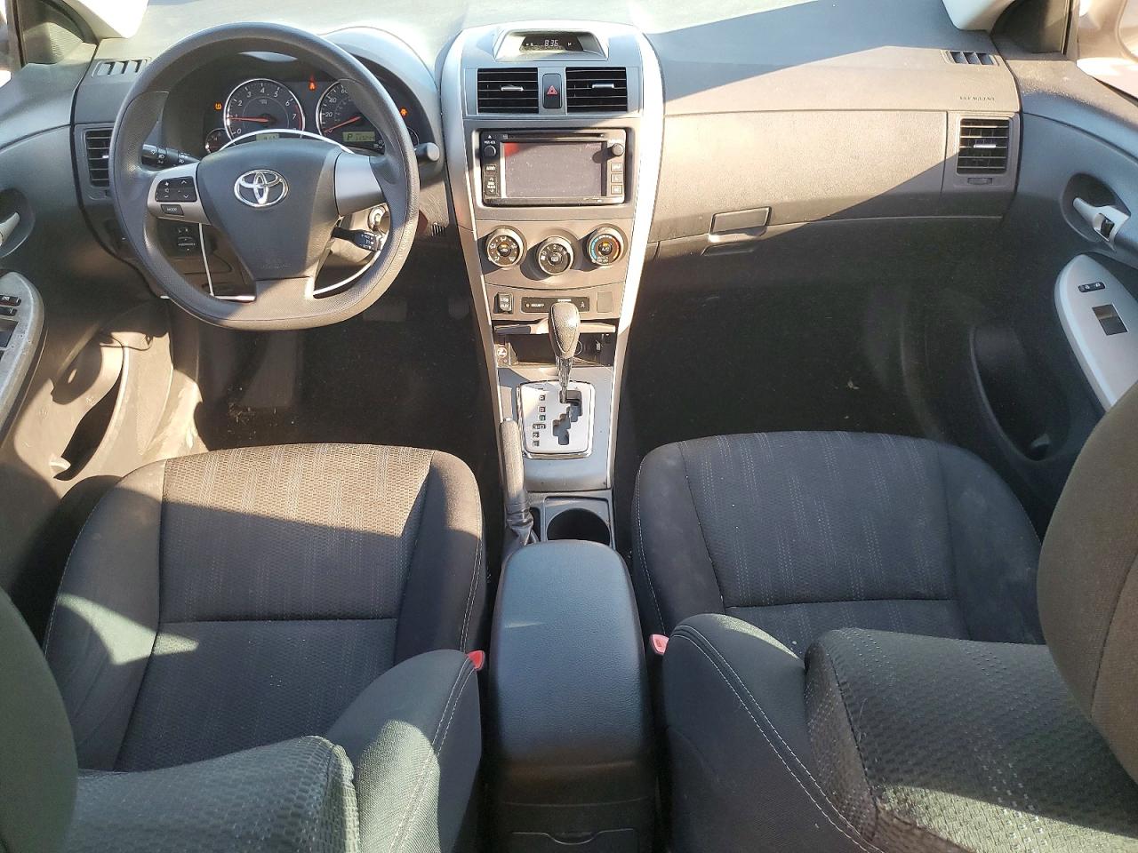 2013 Toyota Corolla S White vin: 5YFBU4EE8DP184687