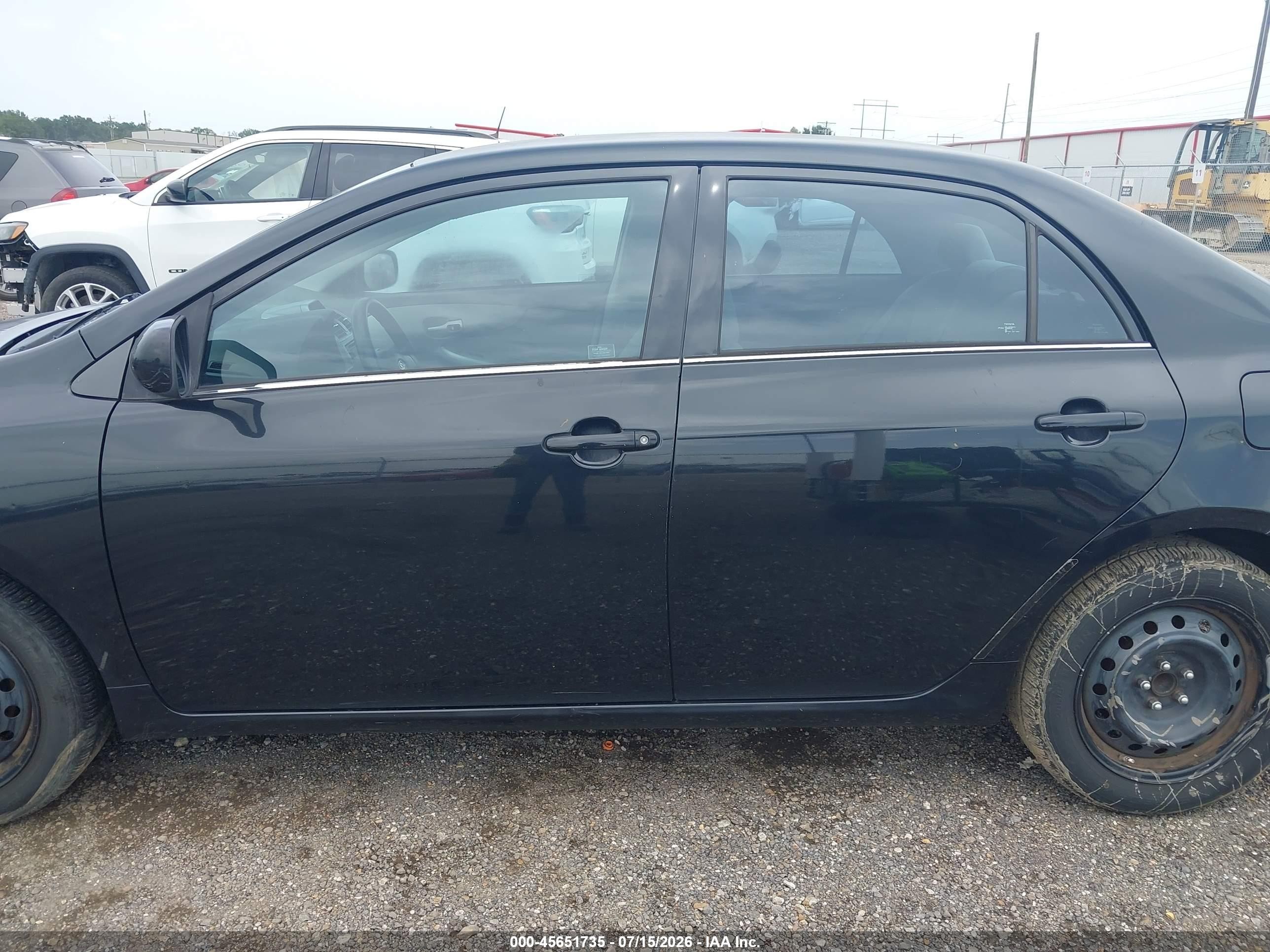 2013 Toyota Corolla Le Black vin: 5YFBU4EE8DP189811