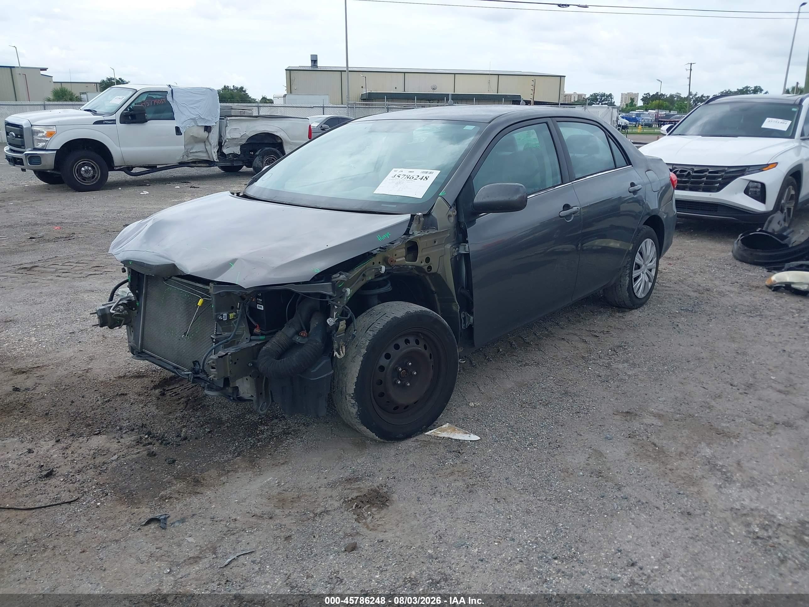2013 Toyota Corolla Le Gray vin: 5YFBU4EE8DP193499