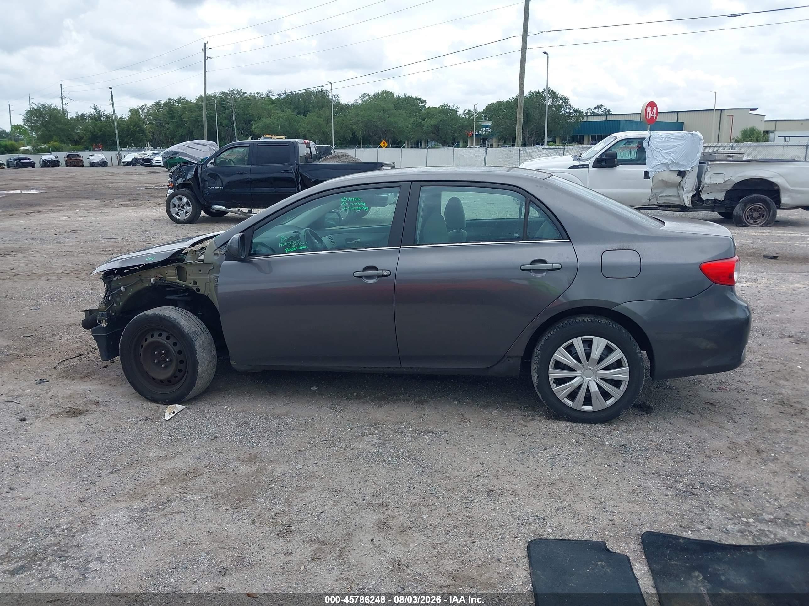2013 Toyota Corolla Le Gray vin: 5YFBU4EE8DP193499