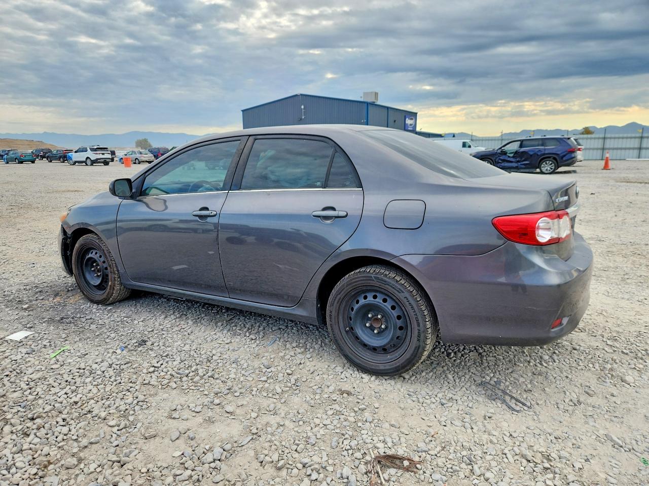 2013 Toyota Corolla Le Gray vin: 5YFBU4EE8DP201259