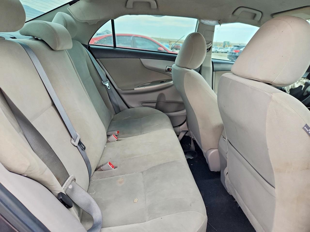 2013 Toyota Corolla Le Gray vin: 5YFBU4EE8DP201259
