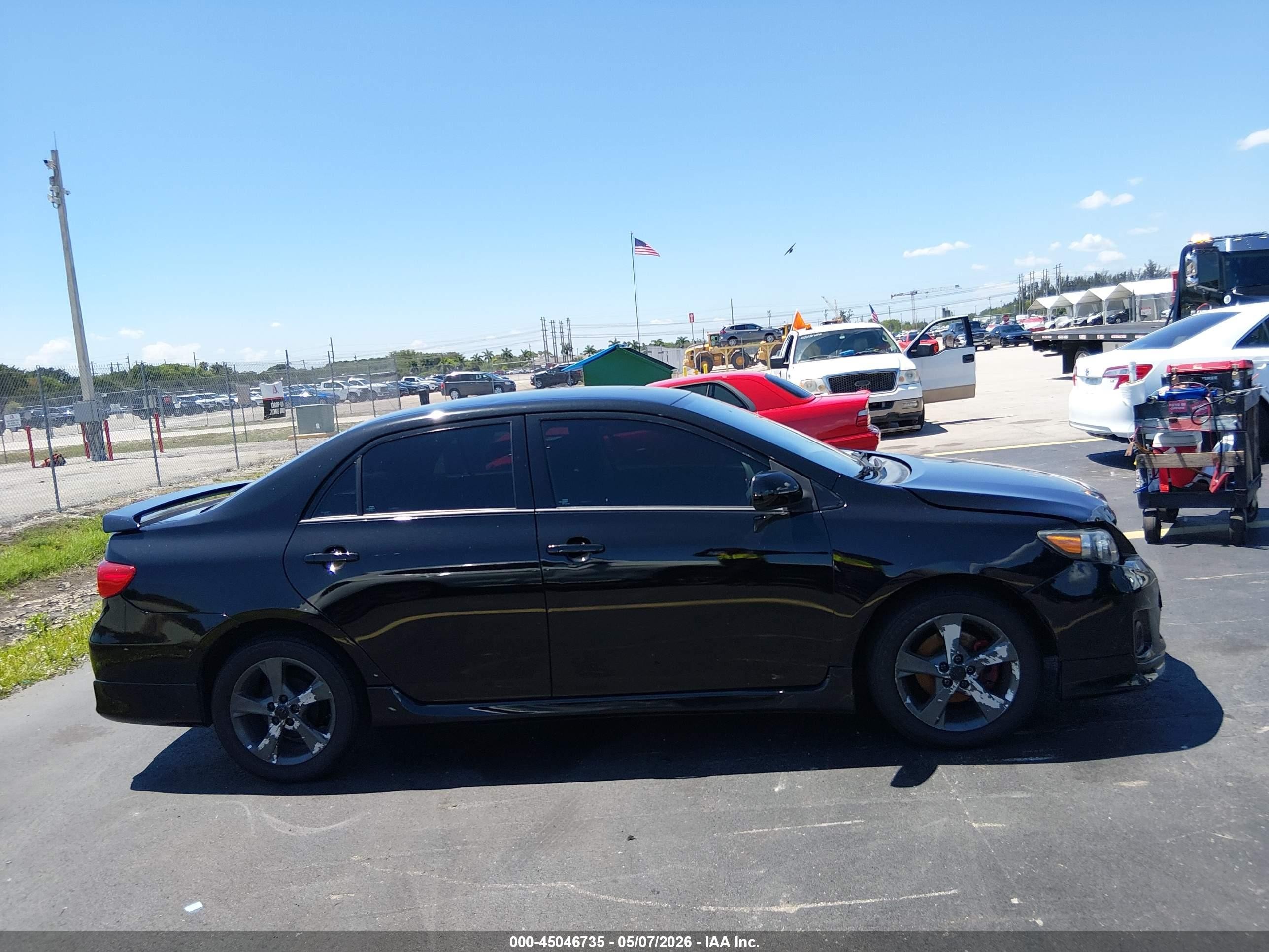 2013 Toyota Corolla S Black vin: 5YFBU4EE8DP218403