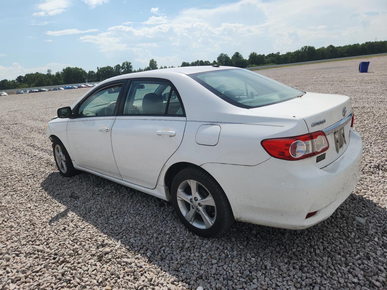 2012 Toyota Corolla Le White vin: 5YFBU4EE9CP008987