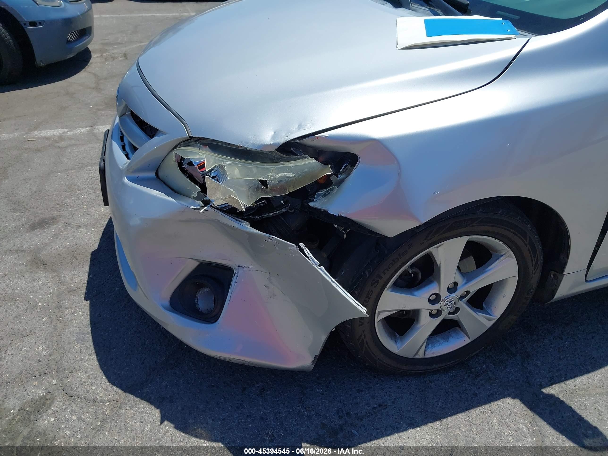 2012 Toyota Corolla Le Silver vin: 5YFBU4EE9CP014854
