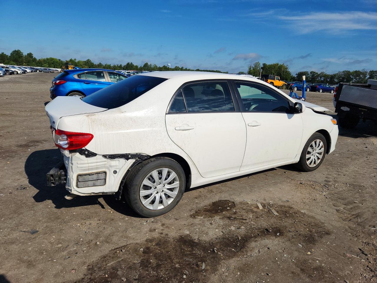 2012 Toyota Corolla Le White vin: 5YFBU4EE9CP038667