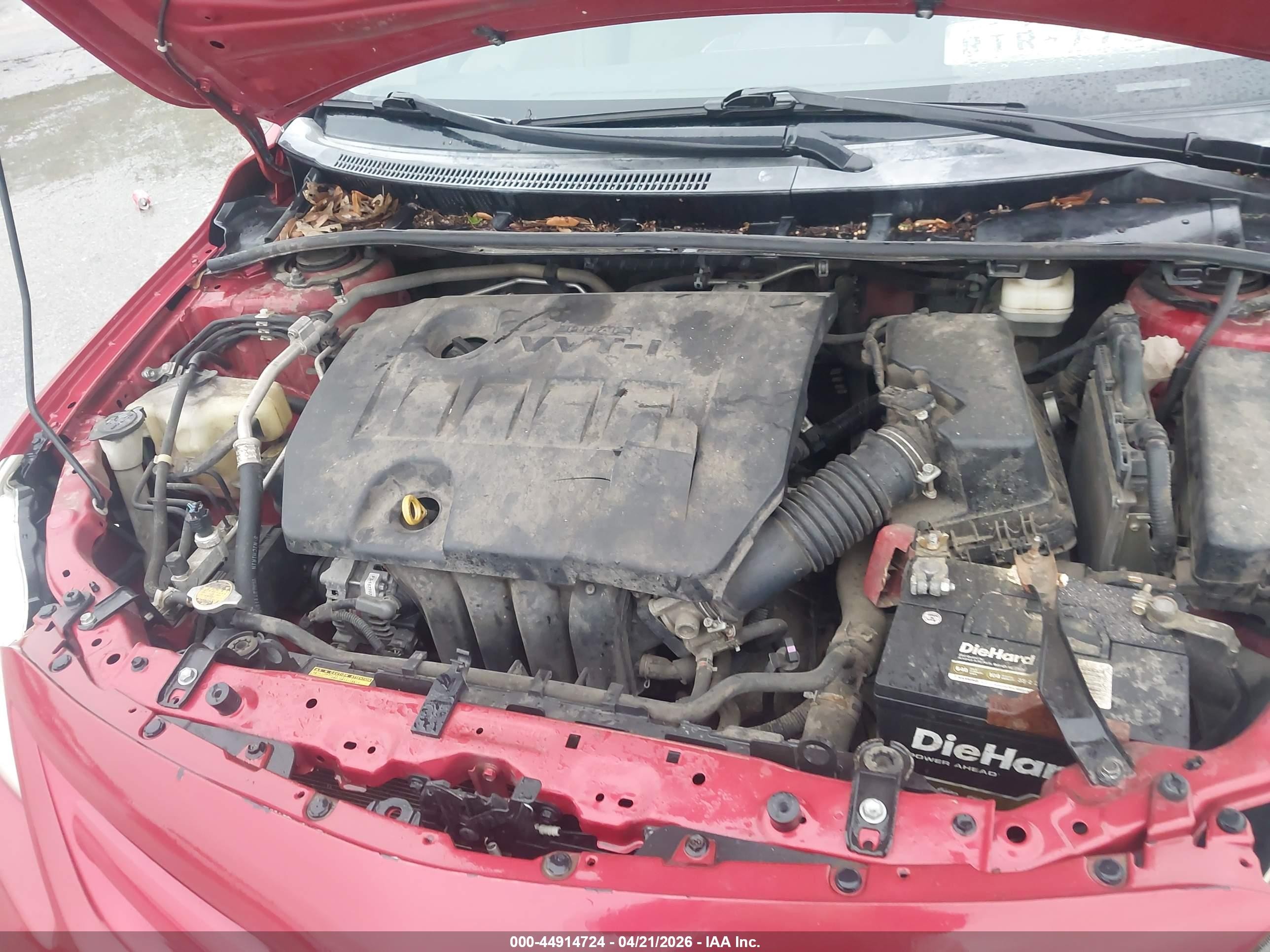 2012 Toyota Corolla Le Red vin: 5YFBU4EE9CP062953