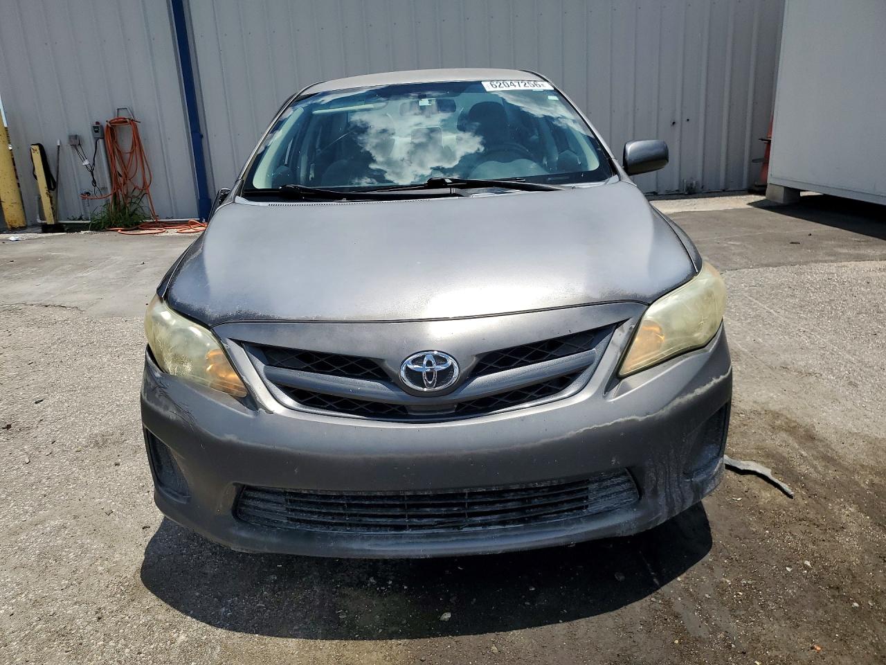 2013 Toyota Corolla L Gray vin: 5YFBU4EE9DP075607