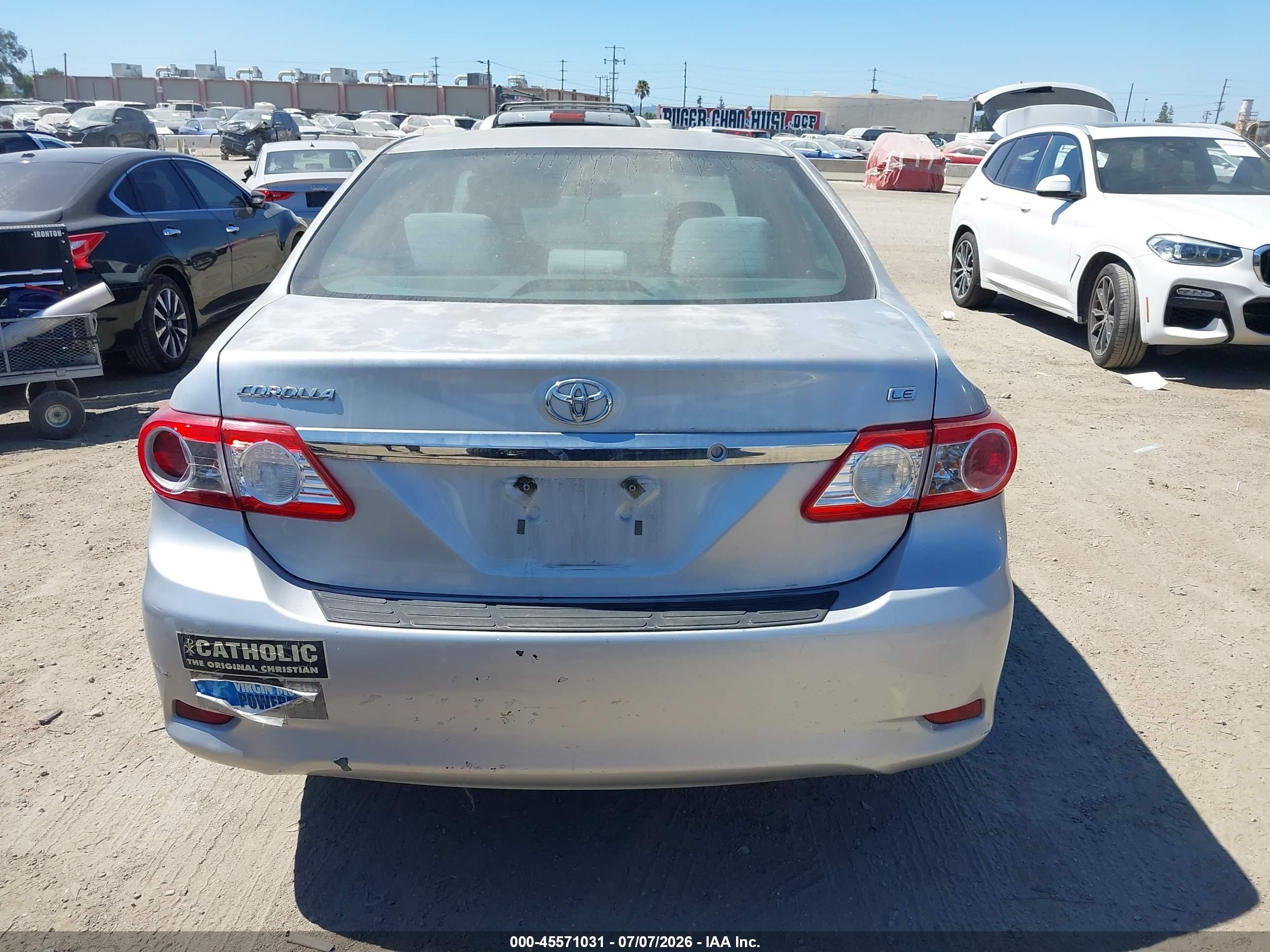 2013 Toyota Corolla Le Silver vin: 5YFBU4EE9DP080581