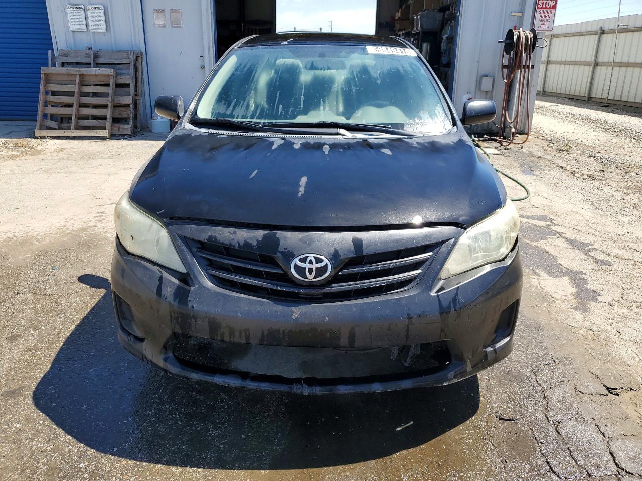 2013 Toyota Corolla Le Black vin: 5YFBU4EE9DP086736