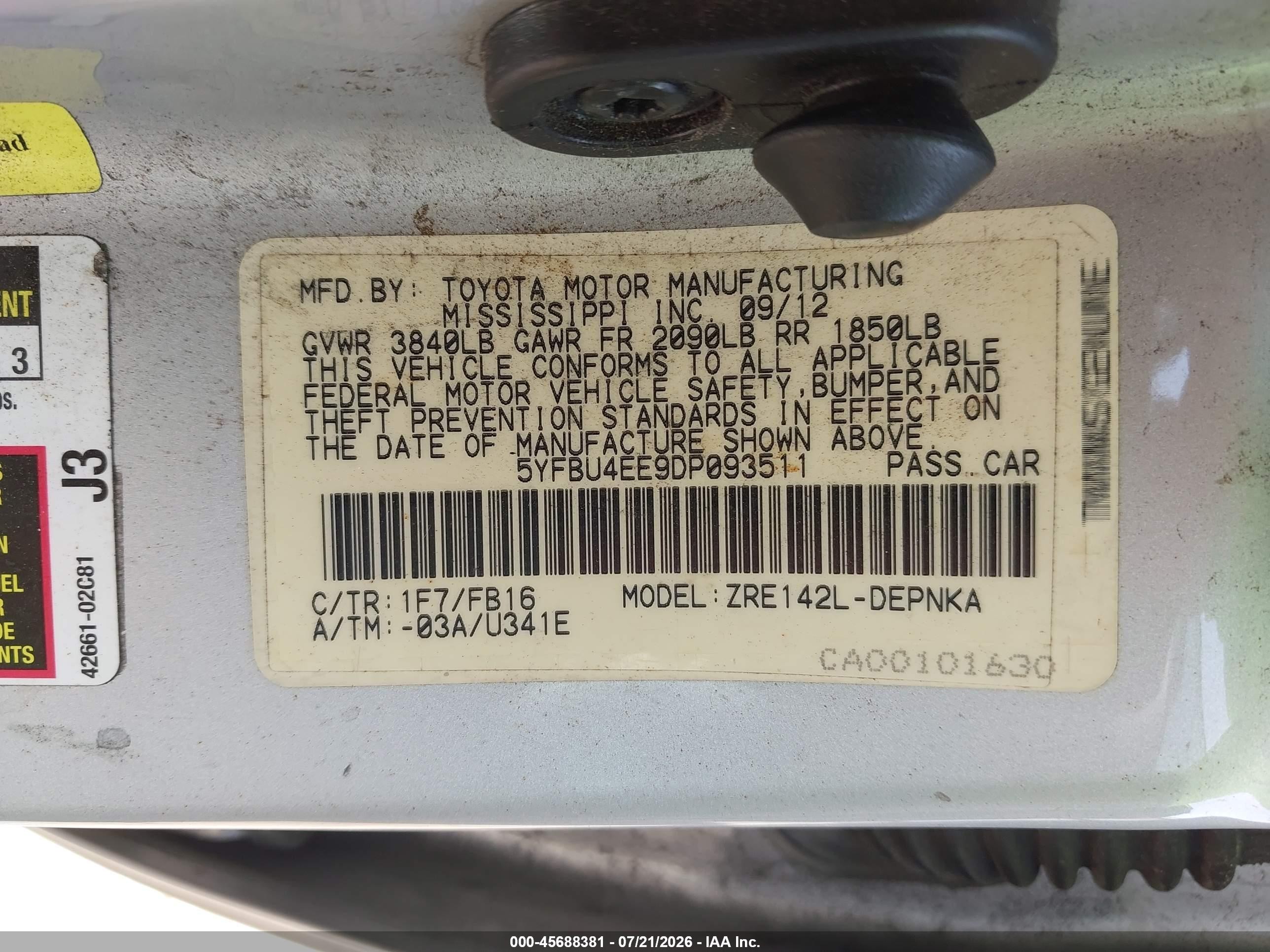 2013 Toyota Corolla Le Silver vin: 5YFBU4EE9DP093511