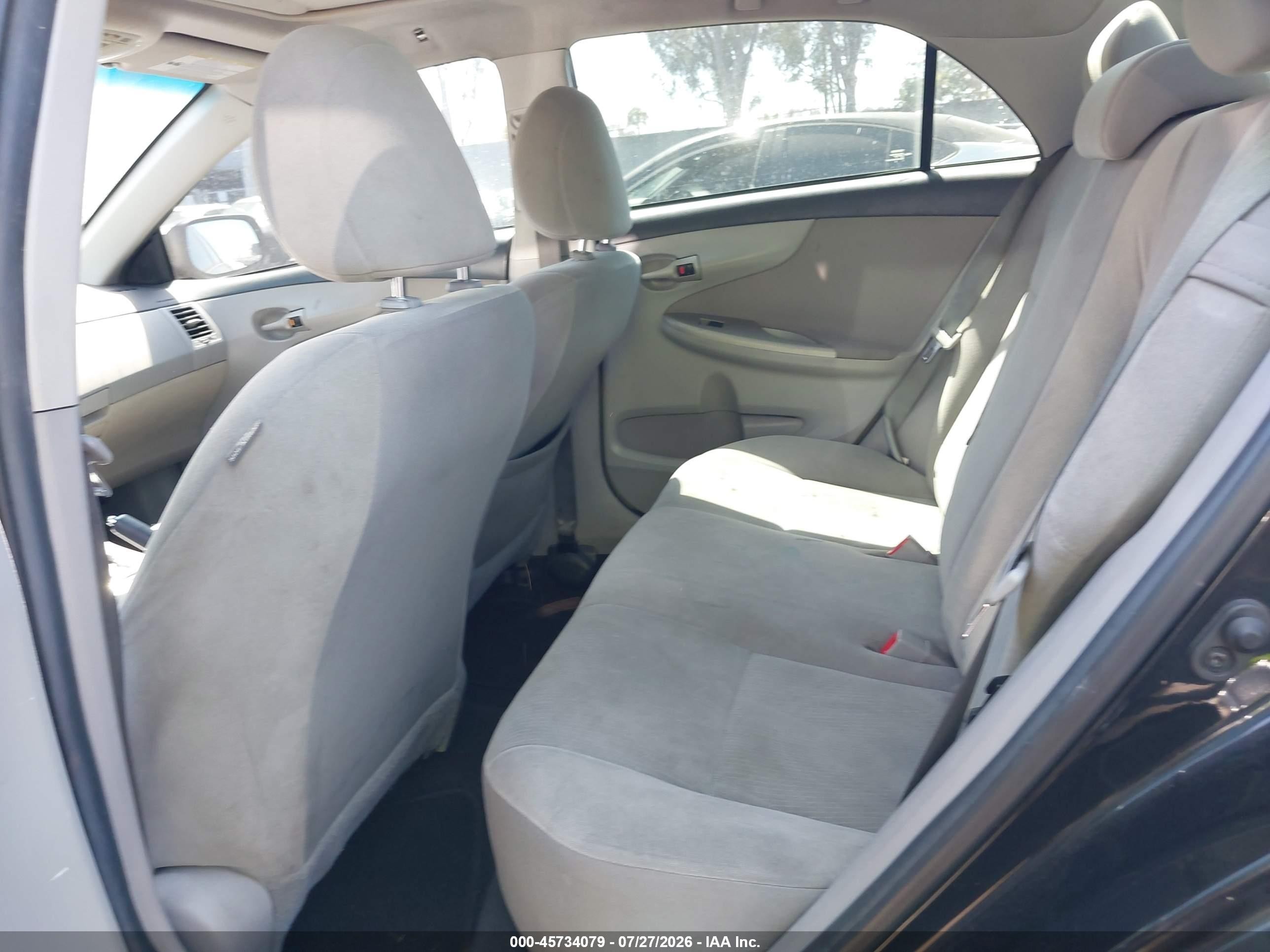 2013 Toyota Corolla Le Black vin: 5YFBU4EE9DP105091