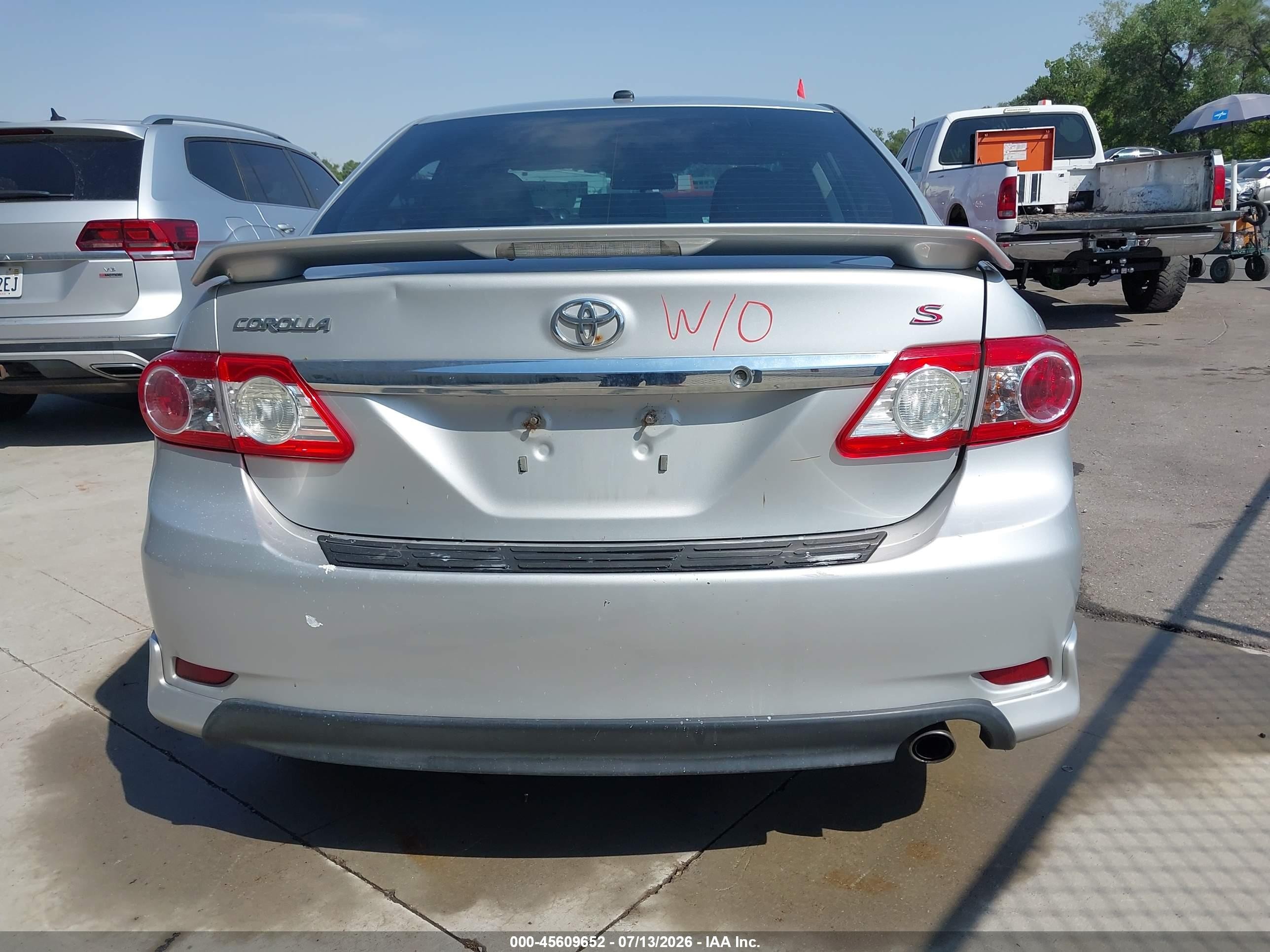 2013 Toyota Corolla S Silver vin: 5YFBU4EE9DP121596