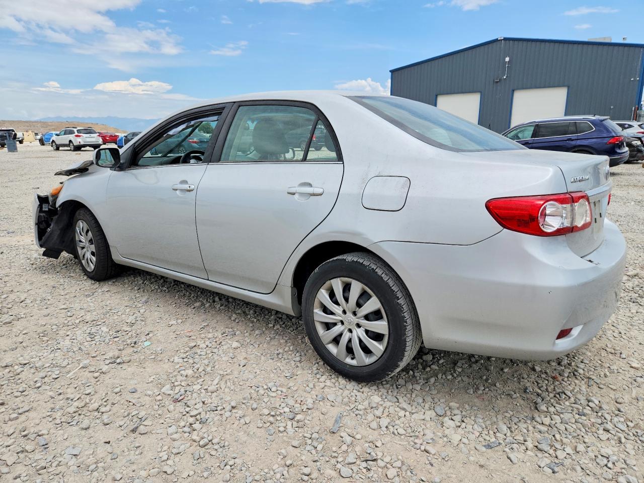 2013 Toyota Corolla Le Silver vin: 5YFBU4EE9DP131903