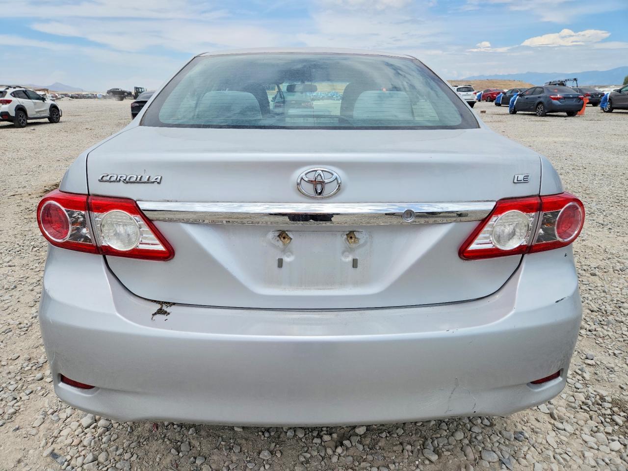 2013 Toyota Corolla Le Silver vin: 5YFBU4EE9DP131903