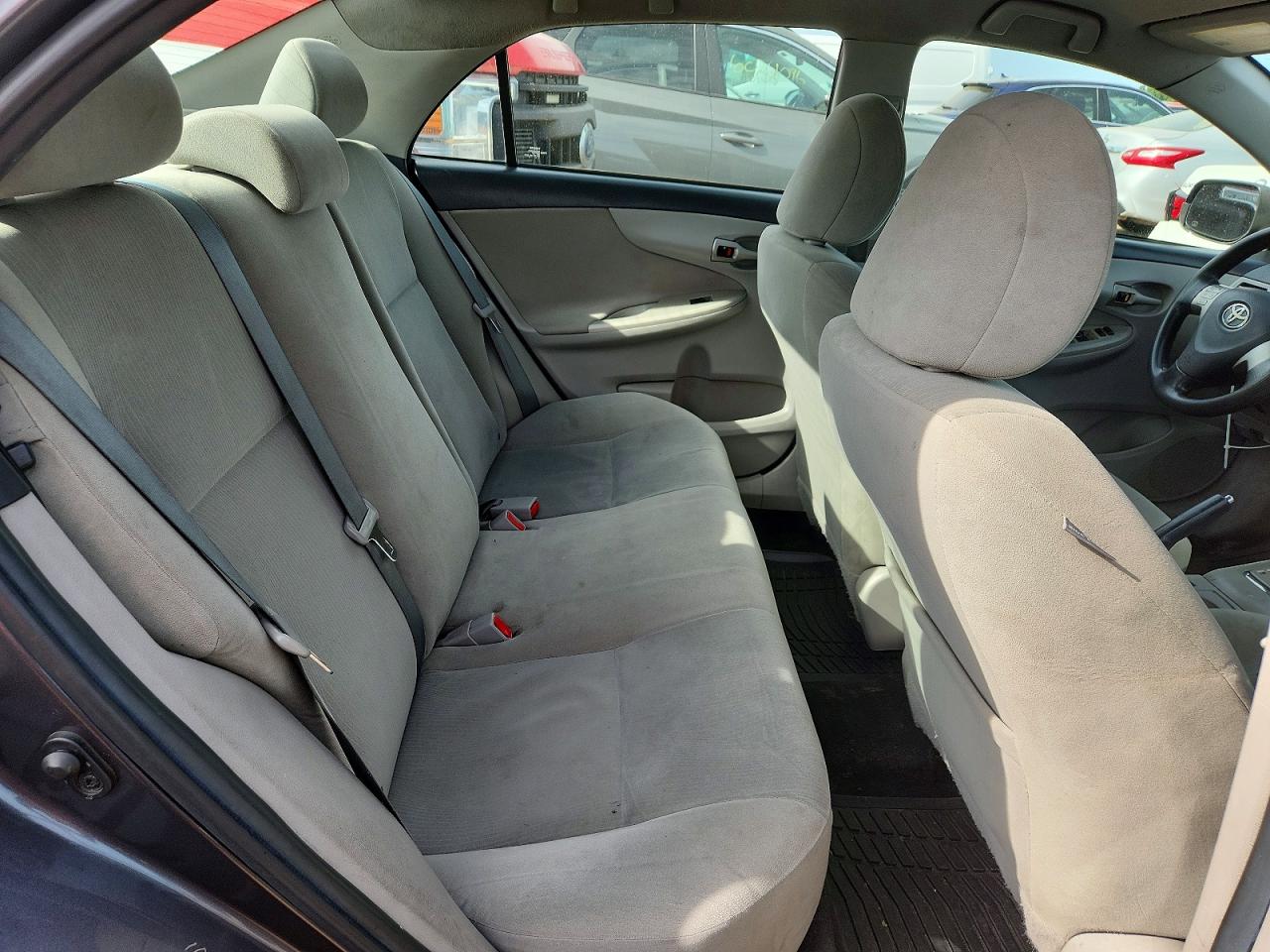 2013 Toyota Corolla Le Gray vin: 5YFBU4EE9DP141508