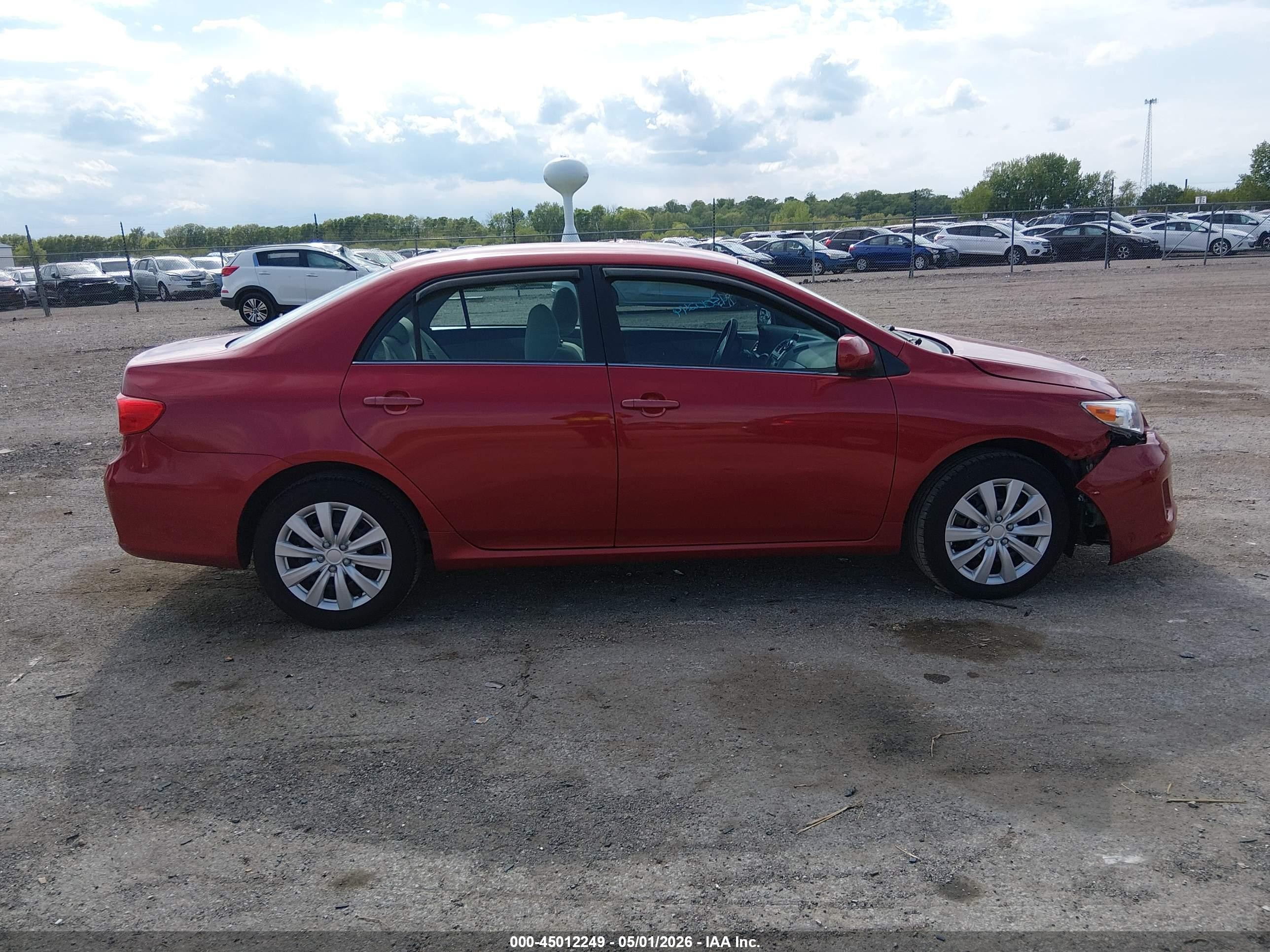 2013 Toyota Corolla Le Red vin: 5YFBU4EE9DP143789