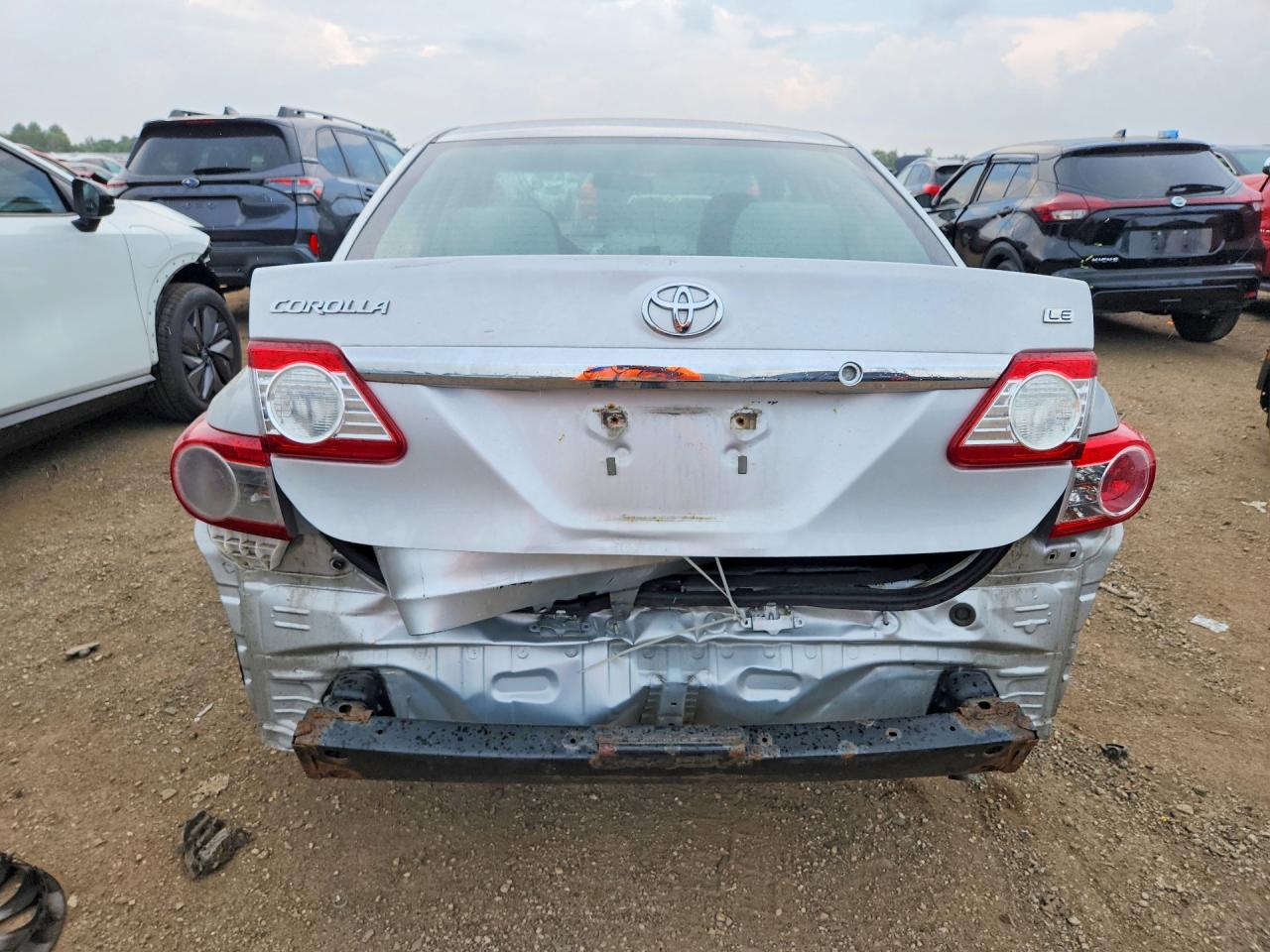 2013 Toyota Corolla Le Silver vin: 5YFBU4EE9DP147597