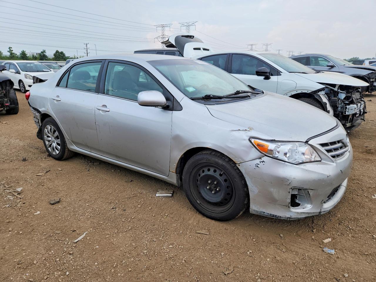 2013 Toyota Corolla Le Silver vin: 5YFBU4EE9DP147597