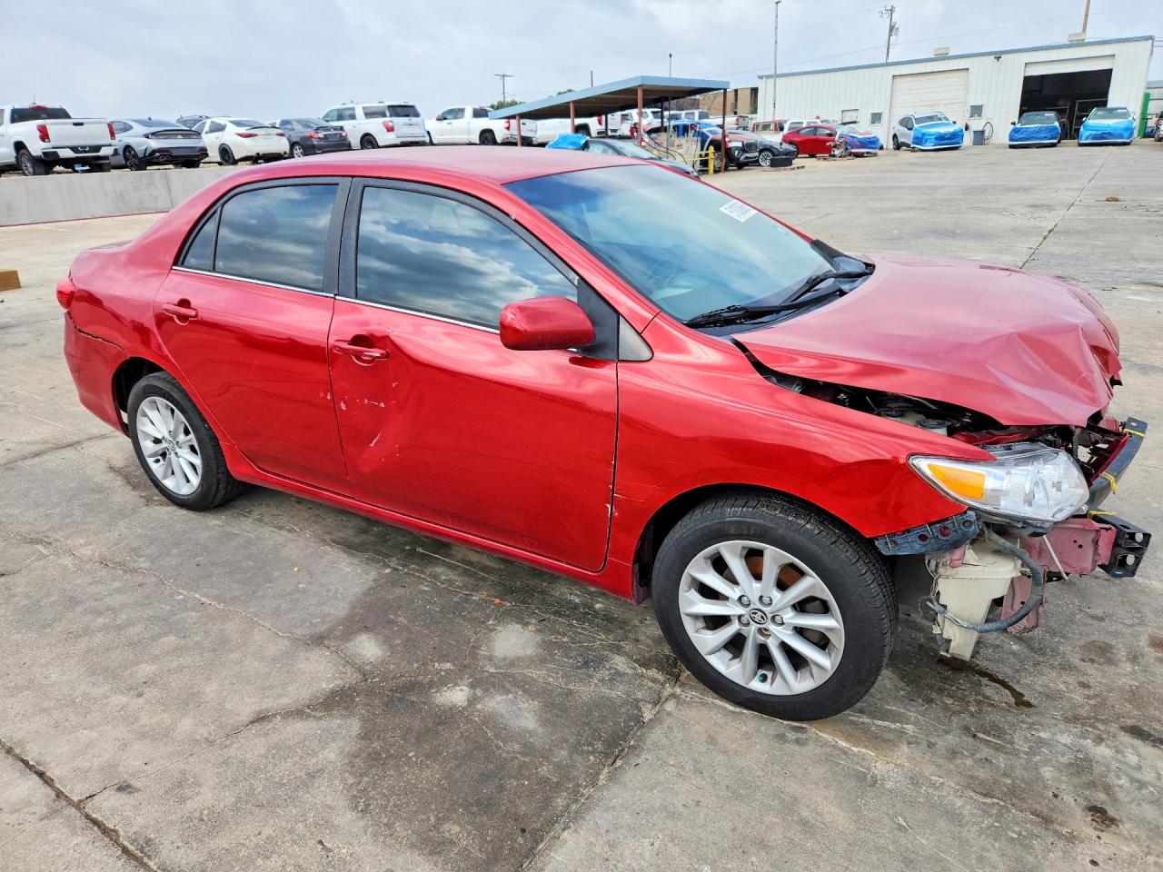 2013 Toyota Corolla Le Red vin: 5YFBU4EE9DP148569